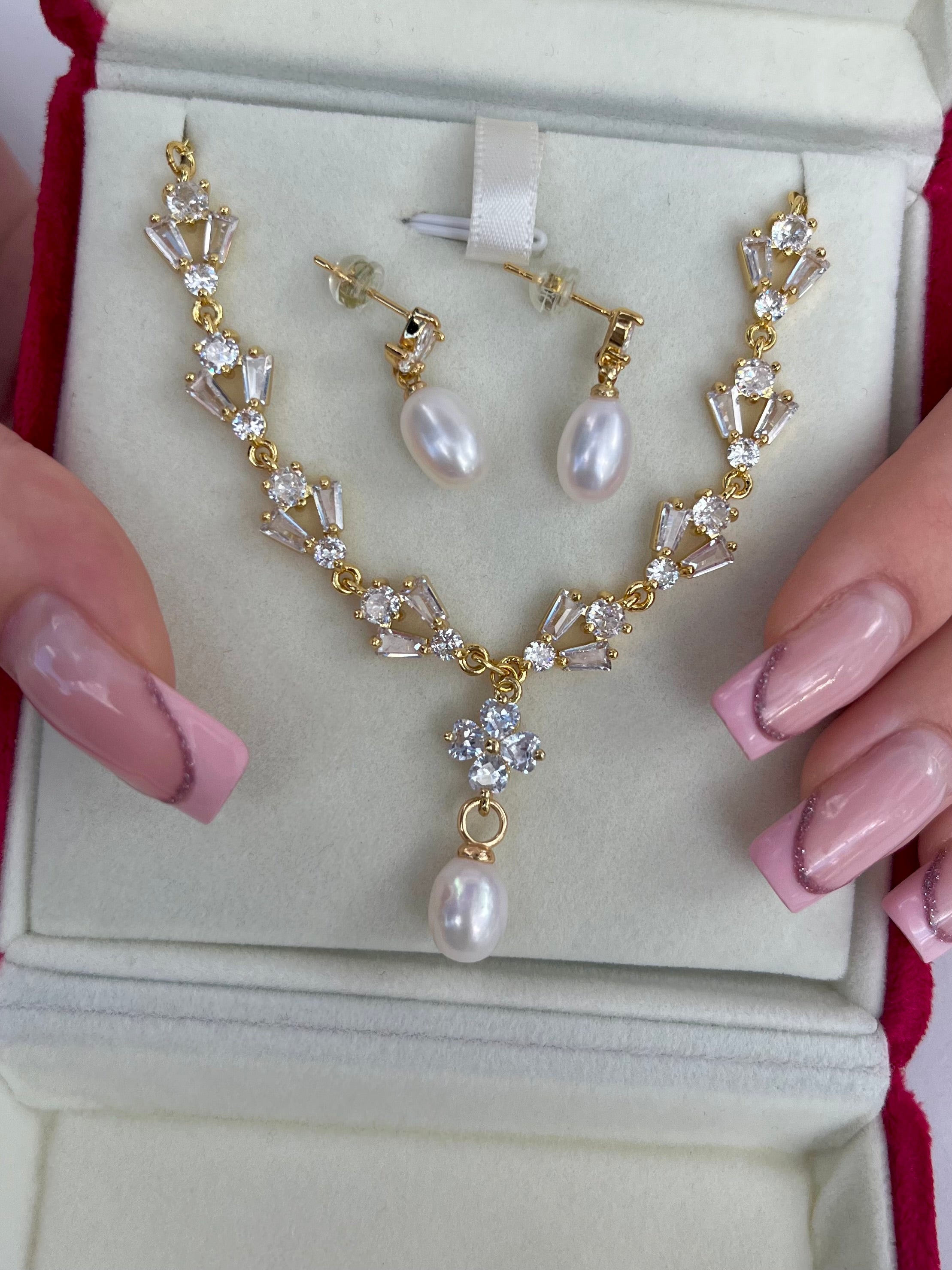 Natural Pearl & Zirconia Necklace with Earrings – 18K Gold Plated, Gift Box
