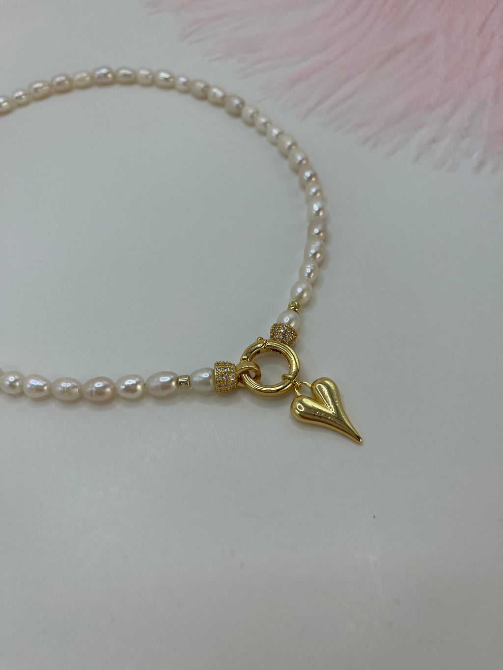 Freshwater Pearl Choker Necklace with heart pendant: 18K Gold Plated, Vintage Style.