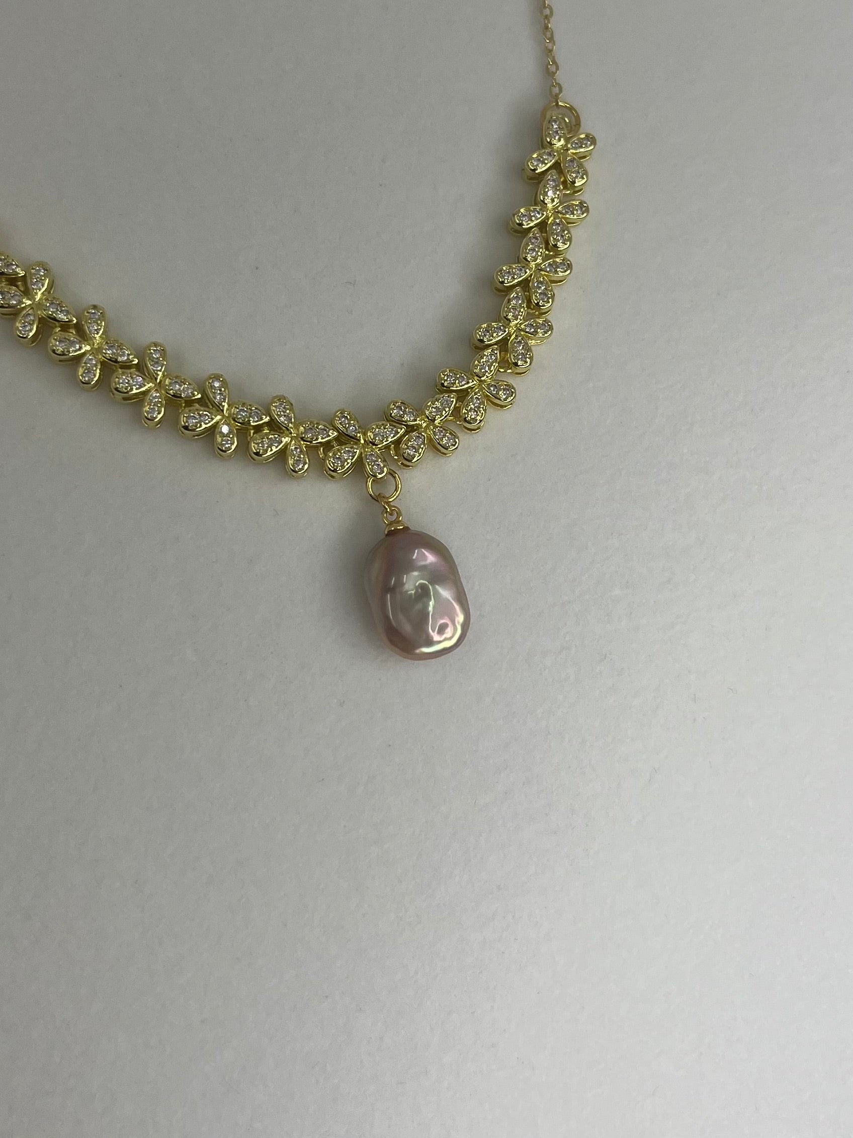 Baroque Pearl and zirconia Y-Necklace, 18k gold plated