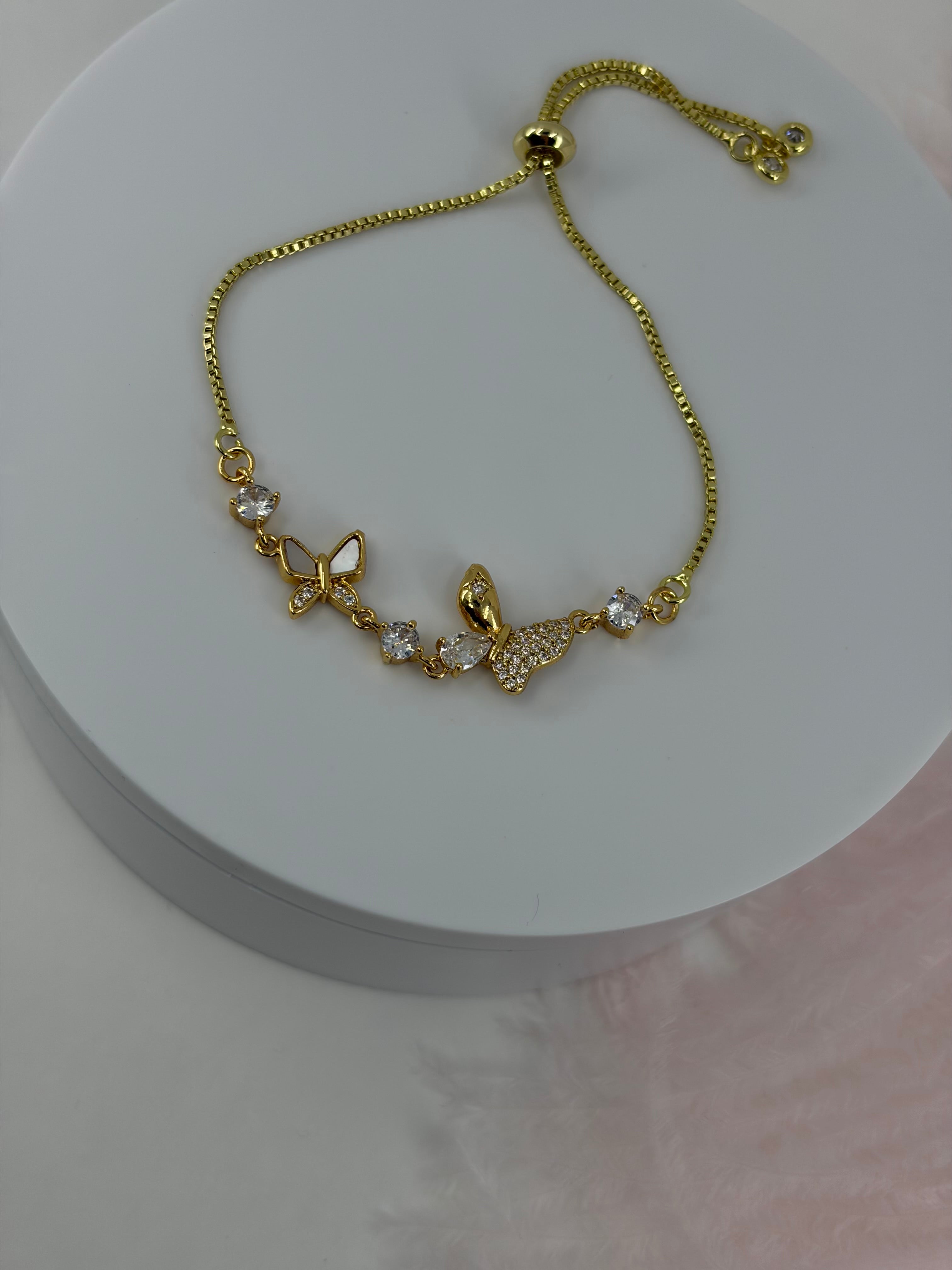 Butterfly bracelet with slider chain