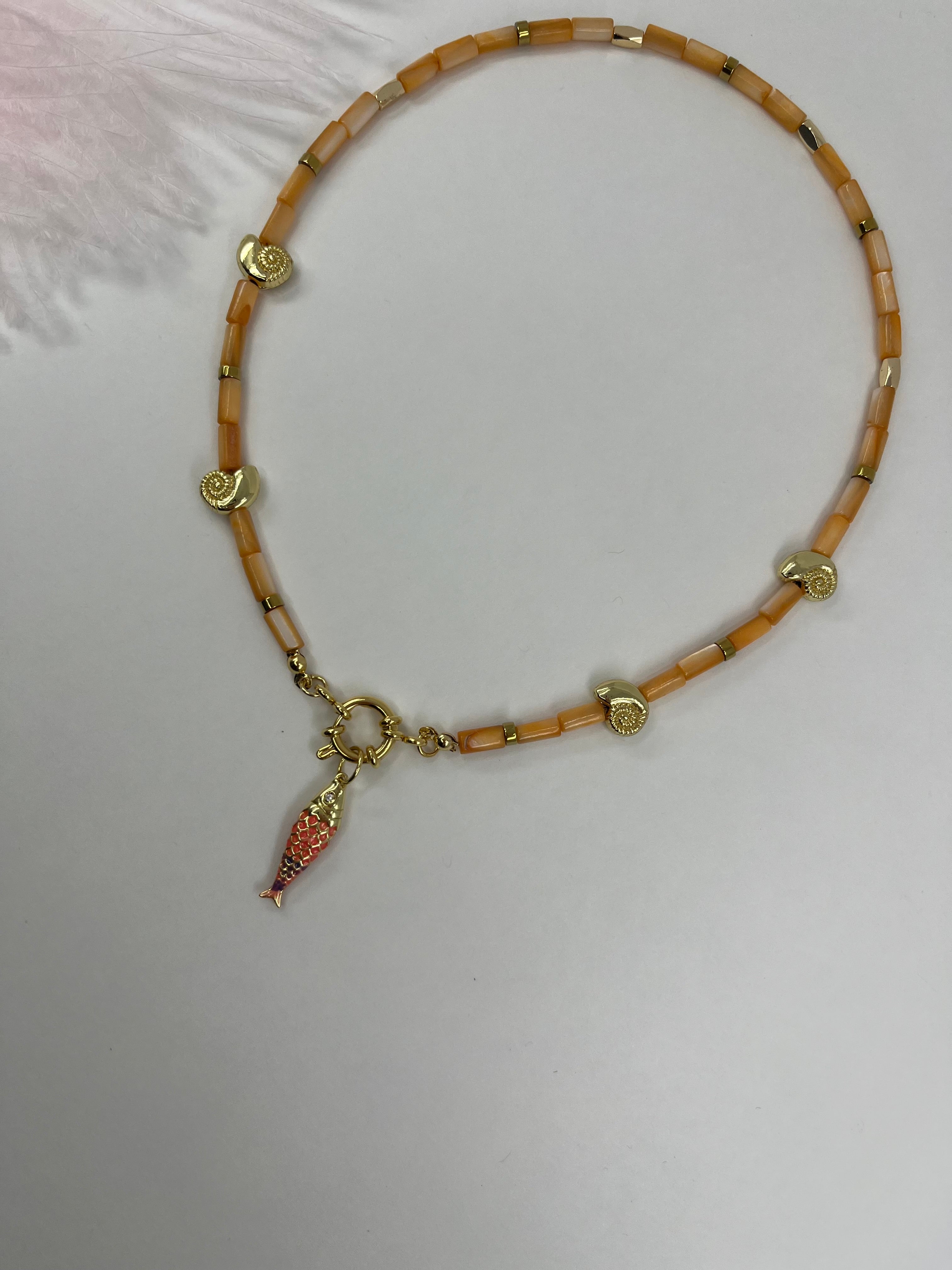 Natural Shell Necklace with Conch/Star/Fish Charm, 18K Gold Plated