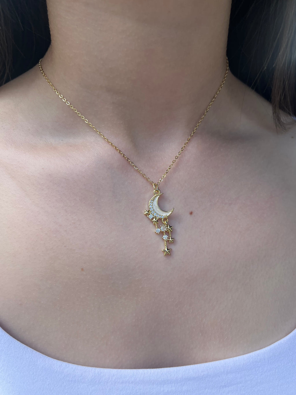 Choker necklace with zirconia moon star pendants: 18K Gold Plated