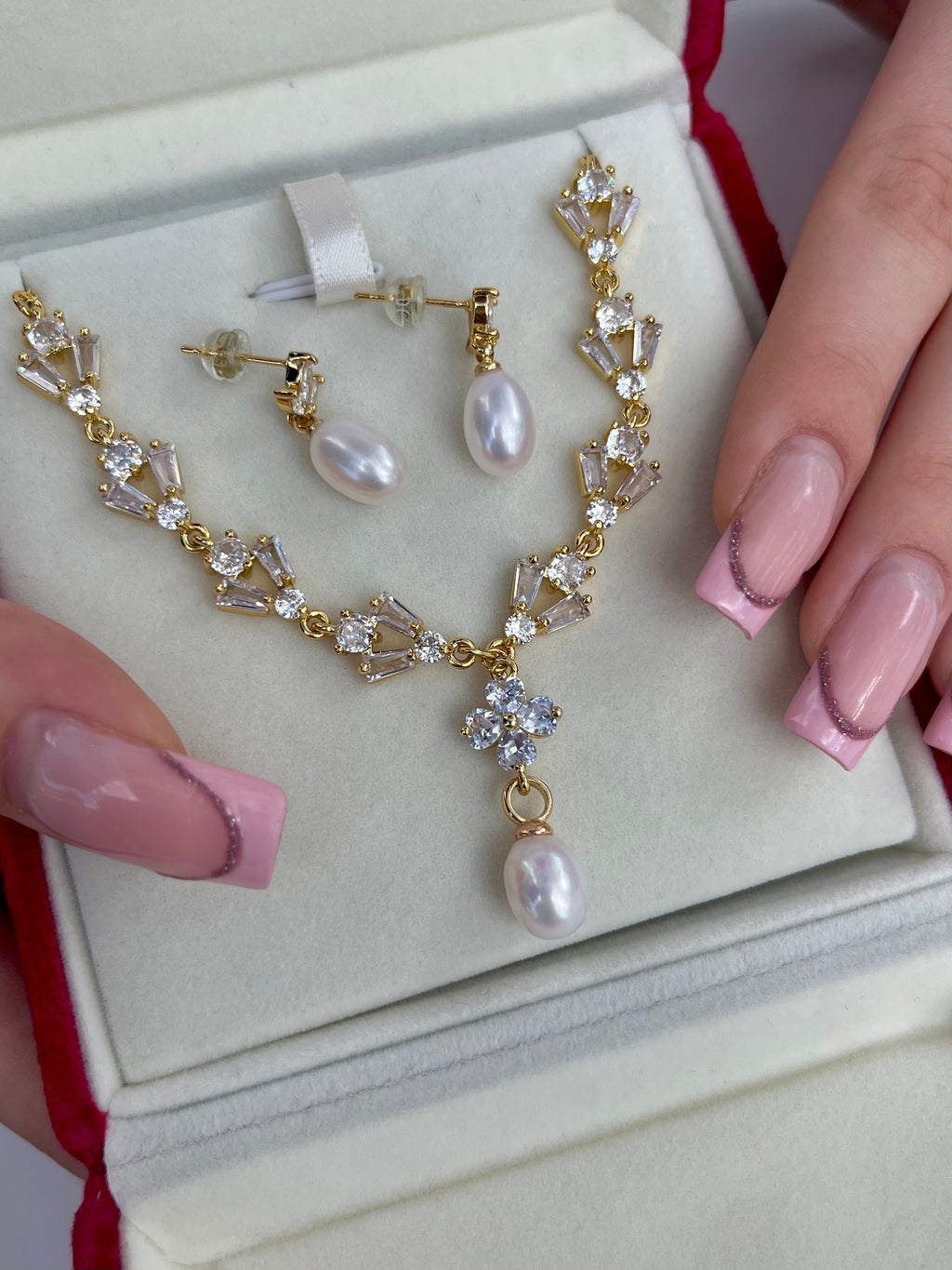 Natural Pearl & Zirconia Necklace with Earrings – 18K Gold Plated, Gift Box