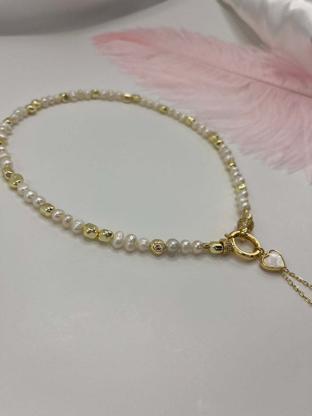 Freshwater Pearl Choker Necklace with heart pendant: 18K Gold Plated
