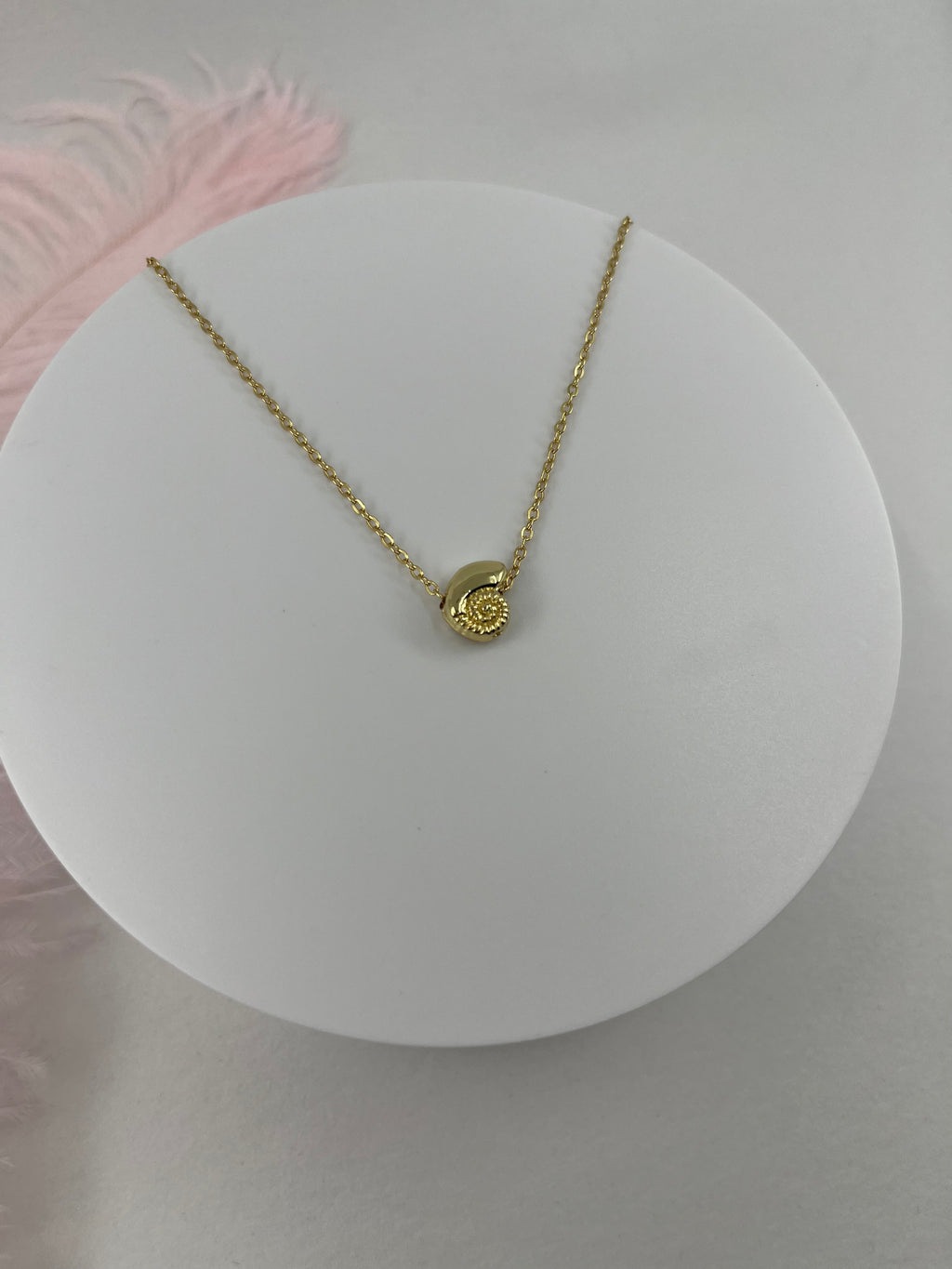 Necklace with 14K Gold shell pendant