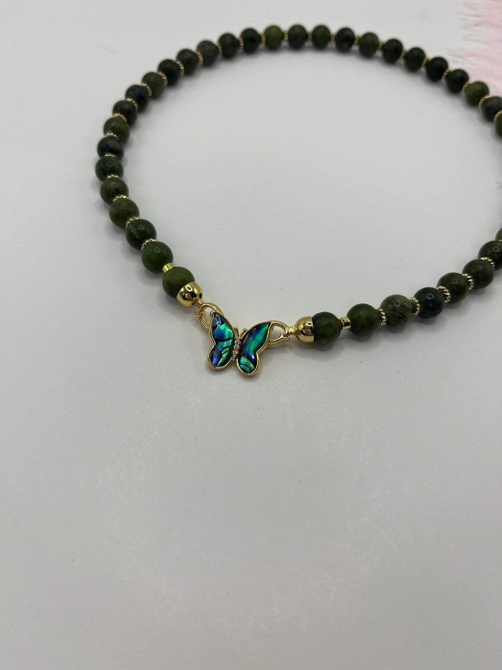 Natural Taiwan Jade Necklace with 18K Gold Butterfly Clasp