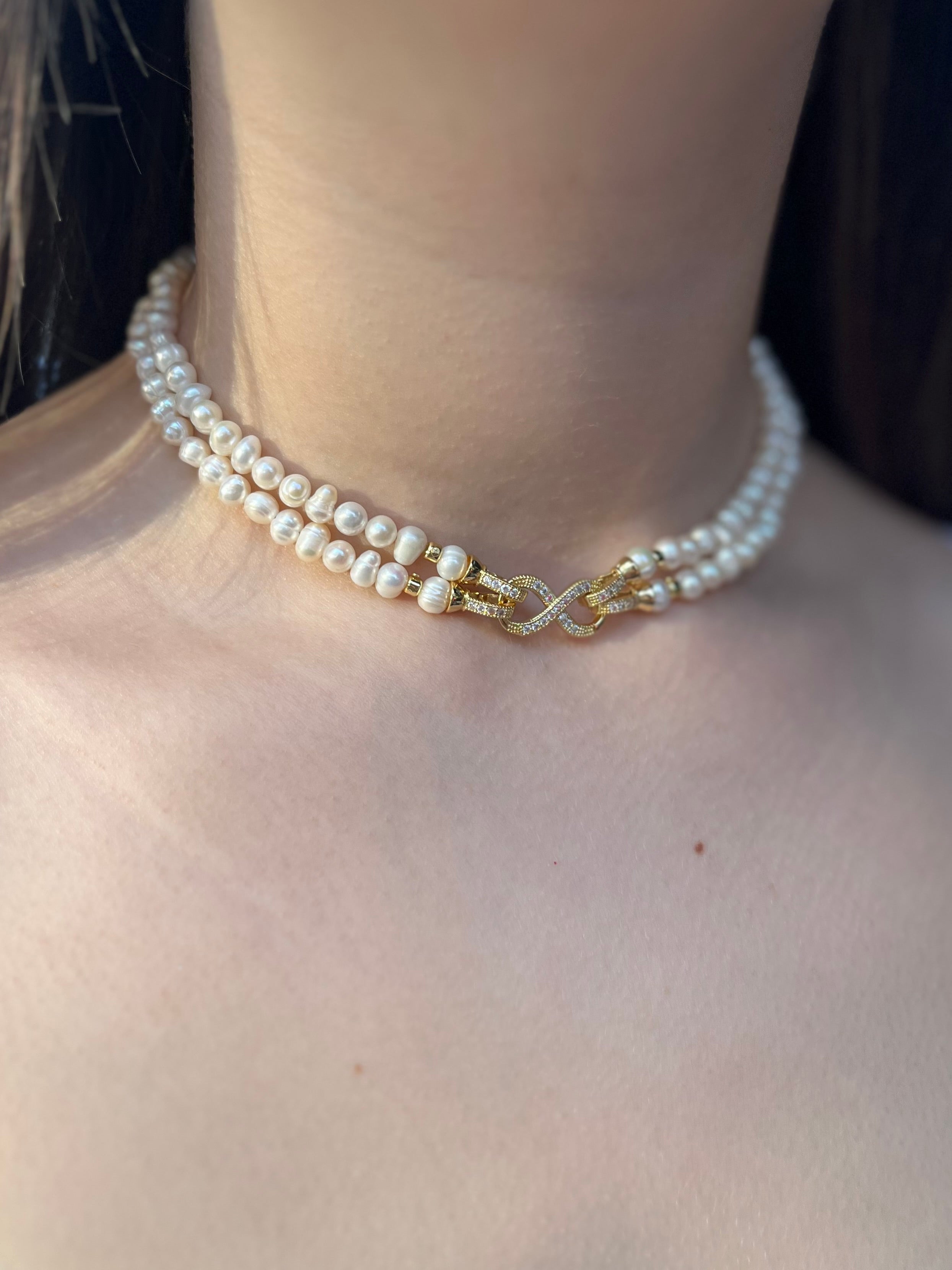 Pearl Choker Necklace : 18K Gold Plated Zirconia Clasp