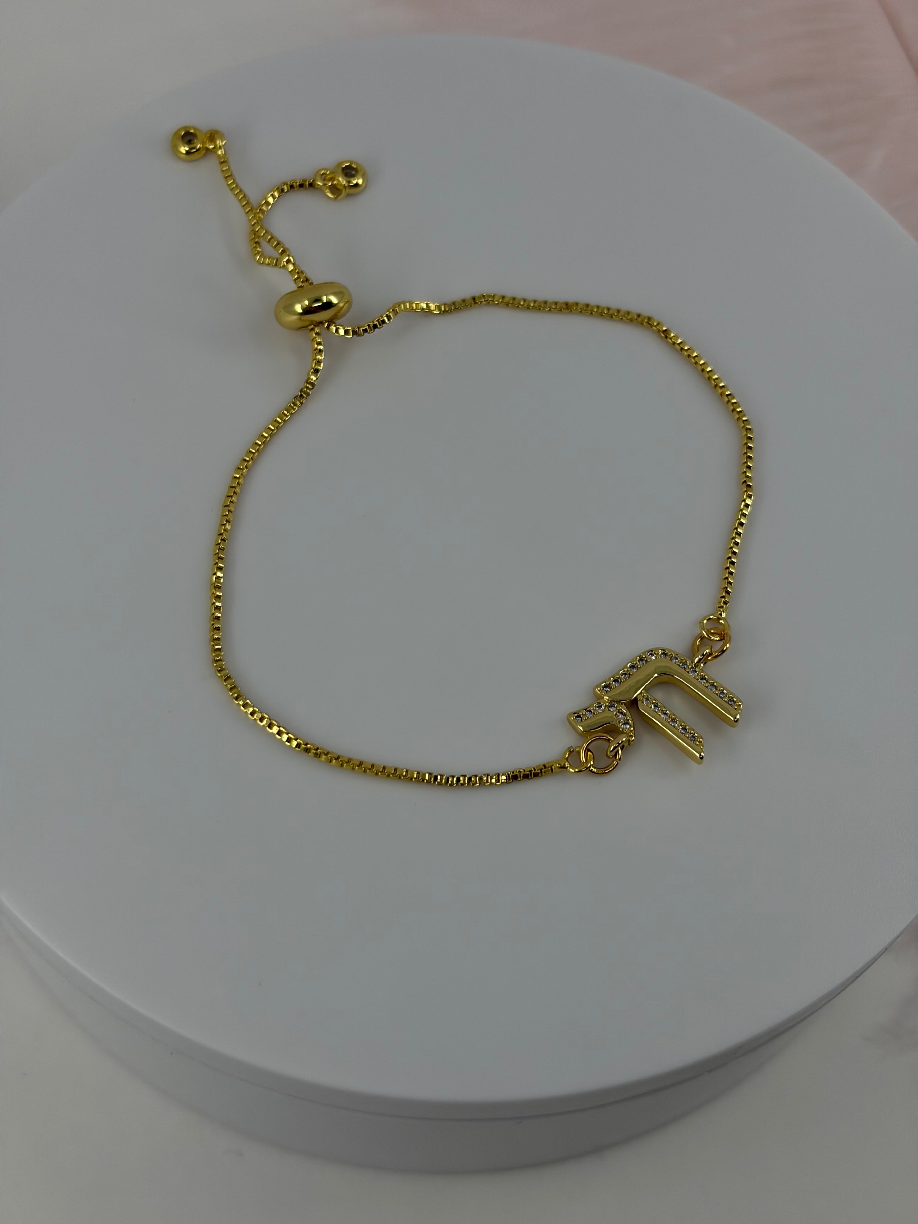 Chai bracelet with slider chain