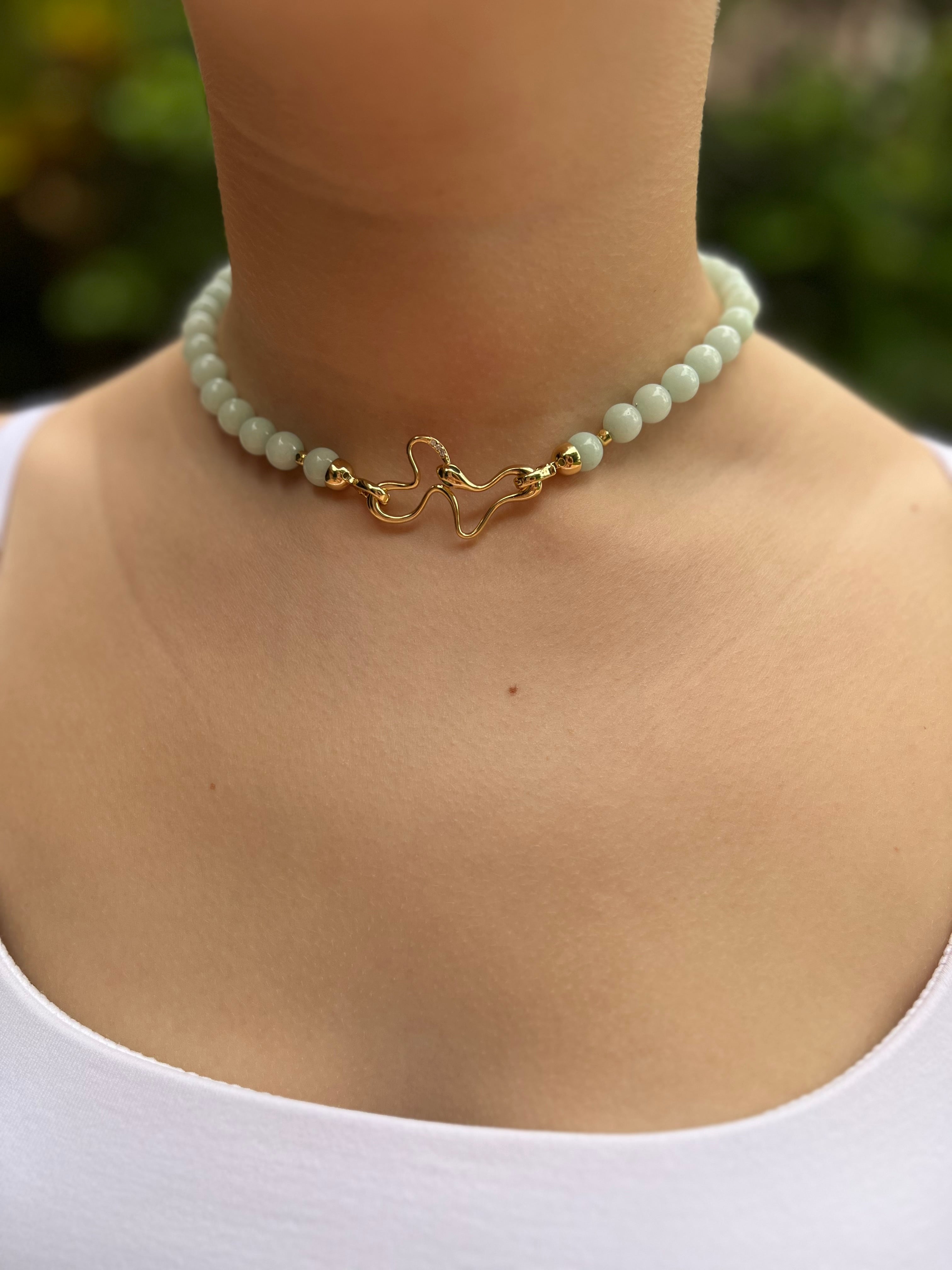Natural Malaysia Jade Necklace with 18K Gold Snake Clasp