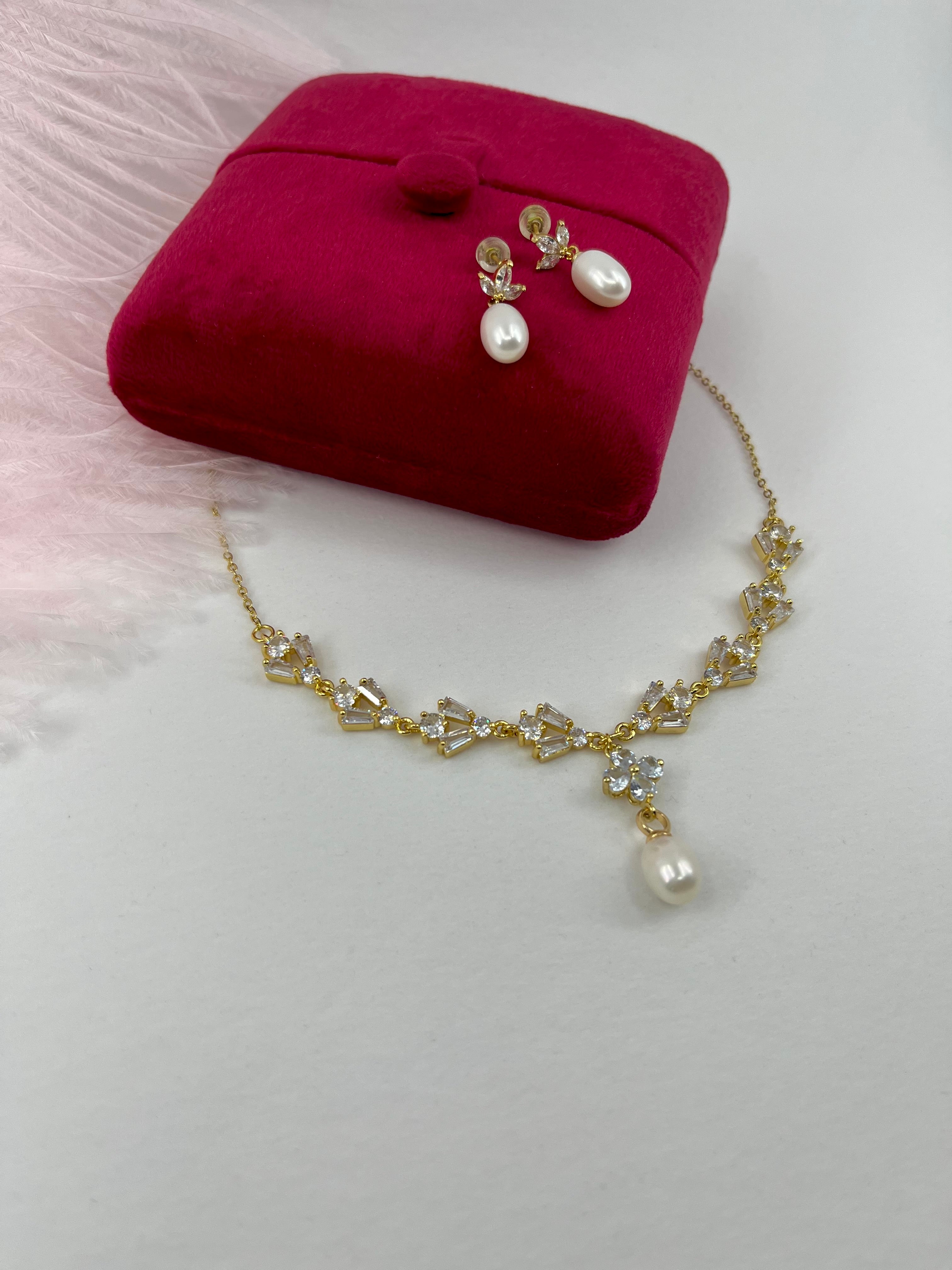 Natural Pearl & Zirconia Necklace with Earrings – 18K Gold Plated, Gift Box