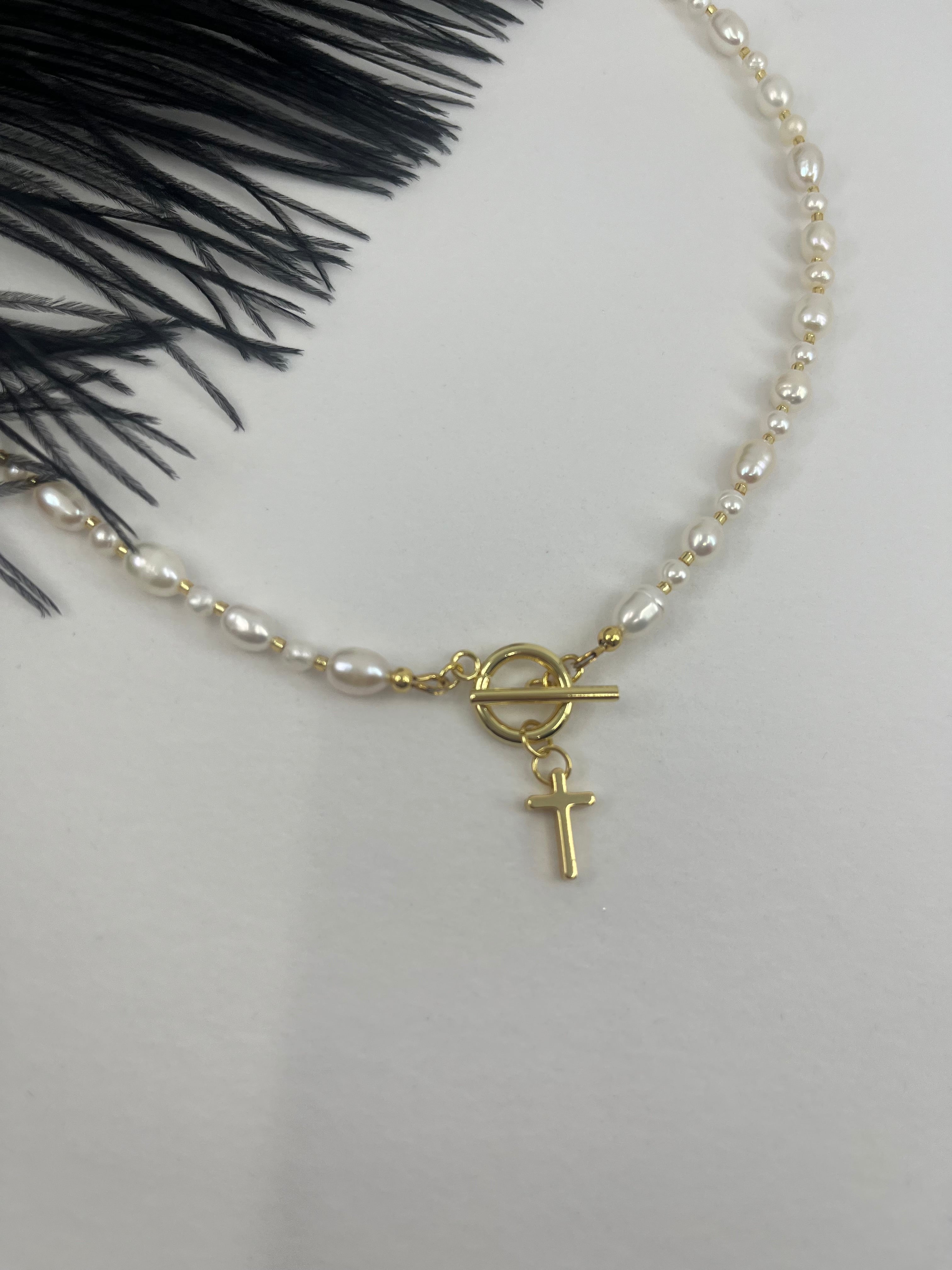 Natural Pearl Choker Necklace with Cross pendant: 18K Gold Plated