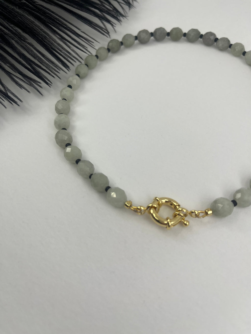 Natural Malaysia Jade Necklace with Gold clasp