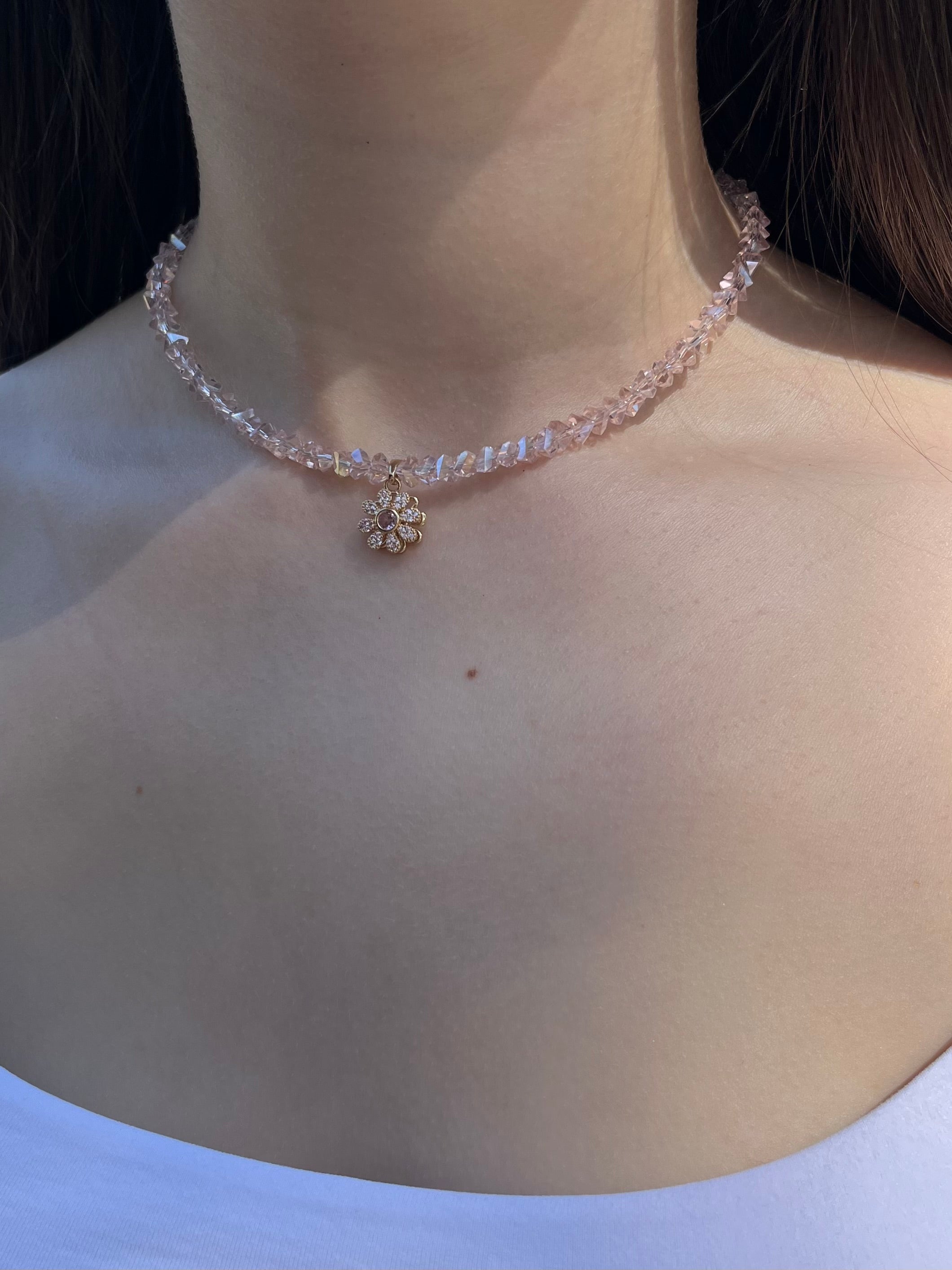 Flower Spinner Crystal Necklace, 18k gold plated