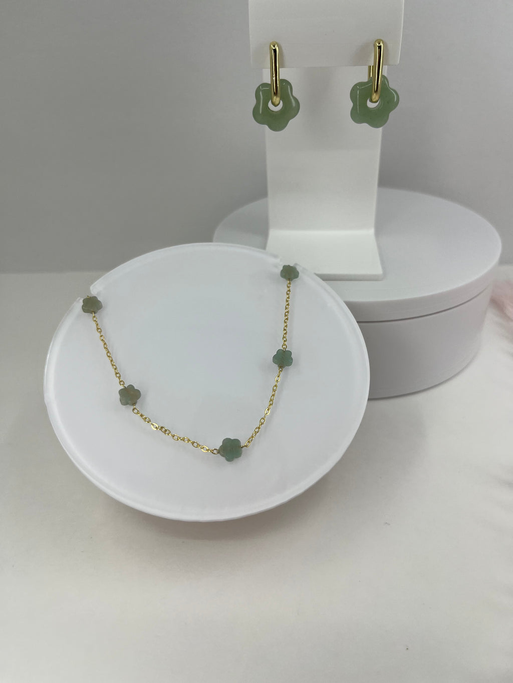 Aventurine flower Earrings and Necklace, 18K Gold Plated