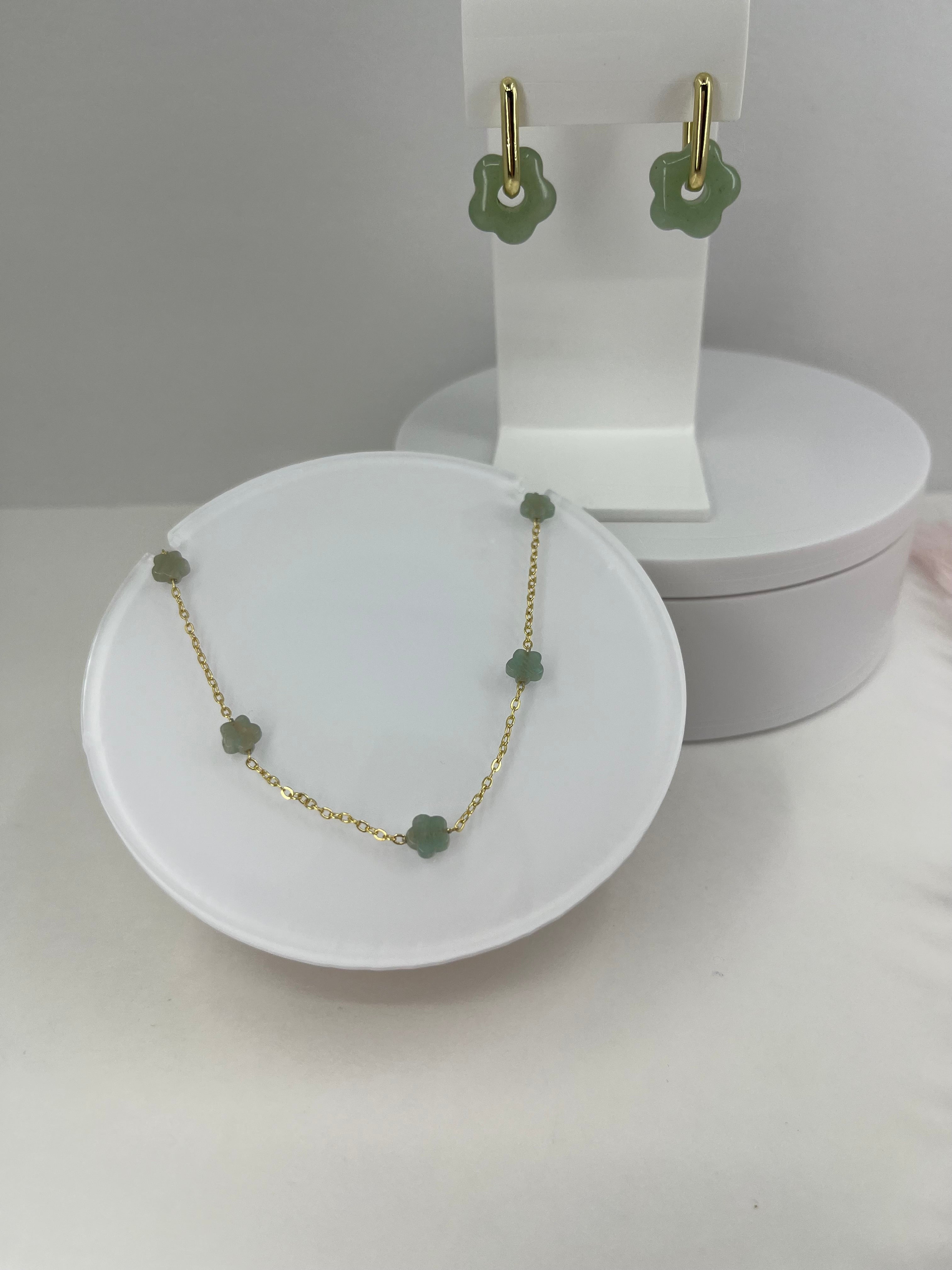 Aventurine flower Earrings and Necklace, 18K Gold Plated