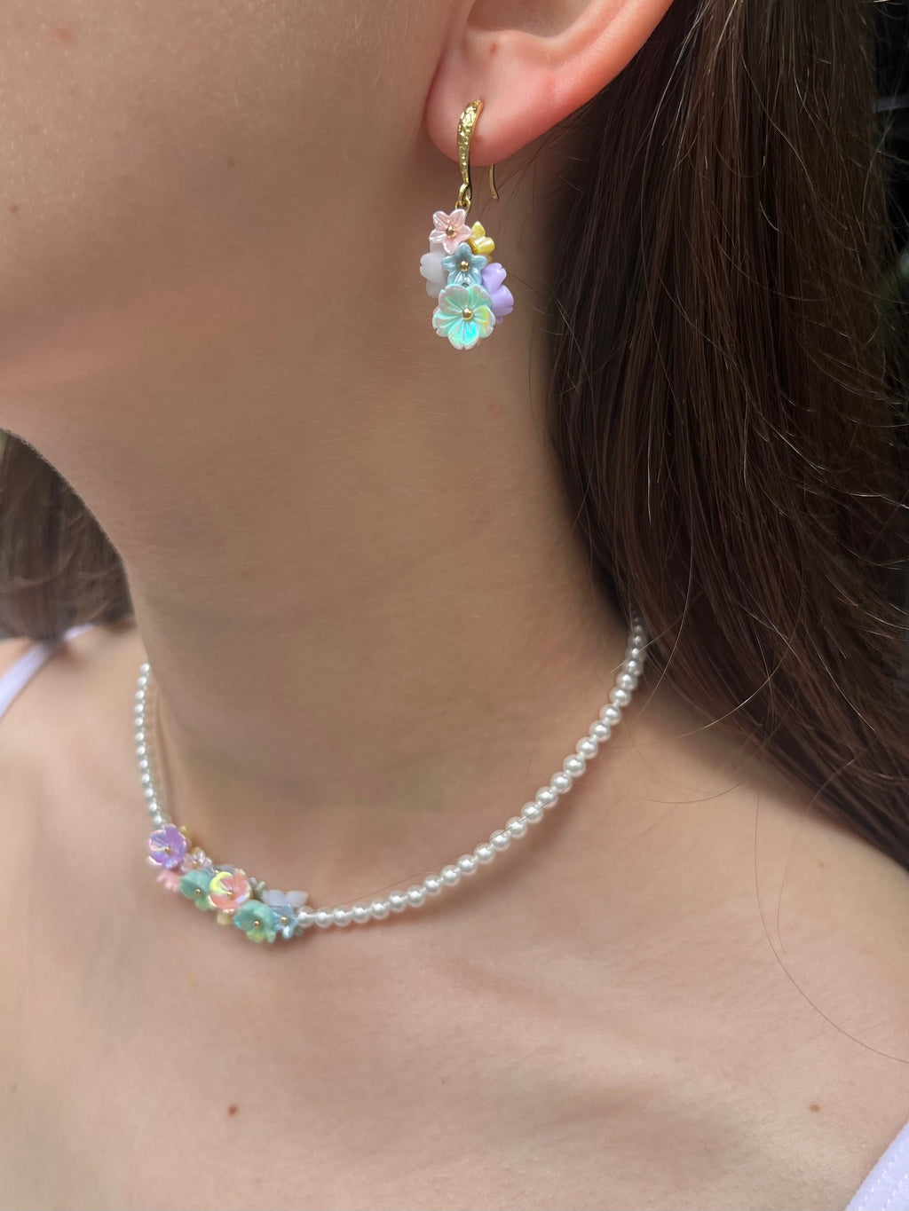 Pearl Flowers Choker Necklace with earrings : 18K Gold Plated