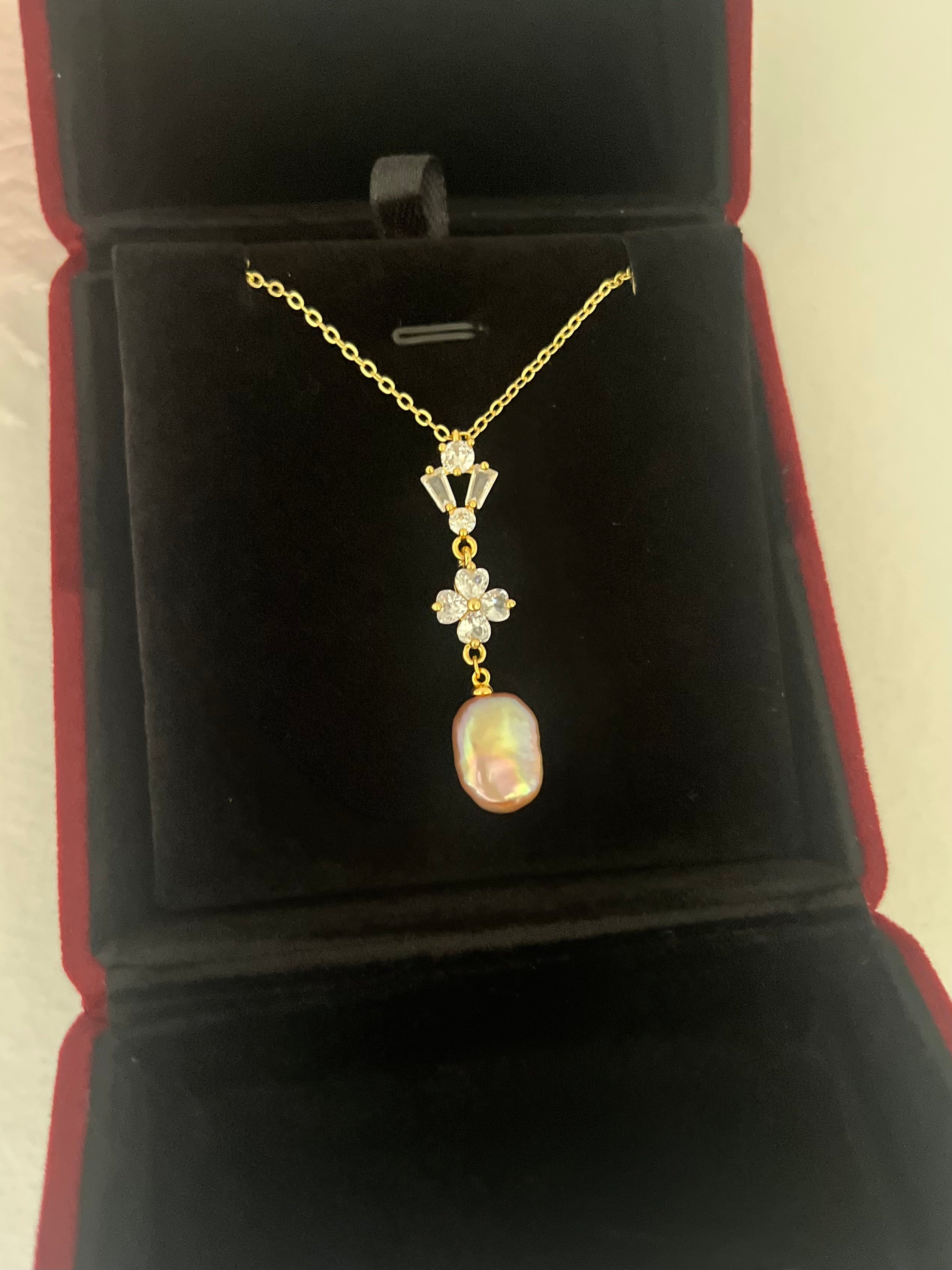 Baroque Pearl and zirconia Y-Necklace, 18k gold plated