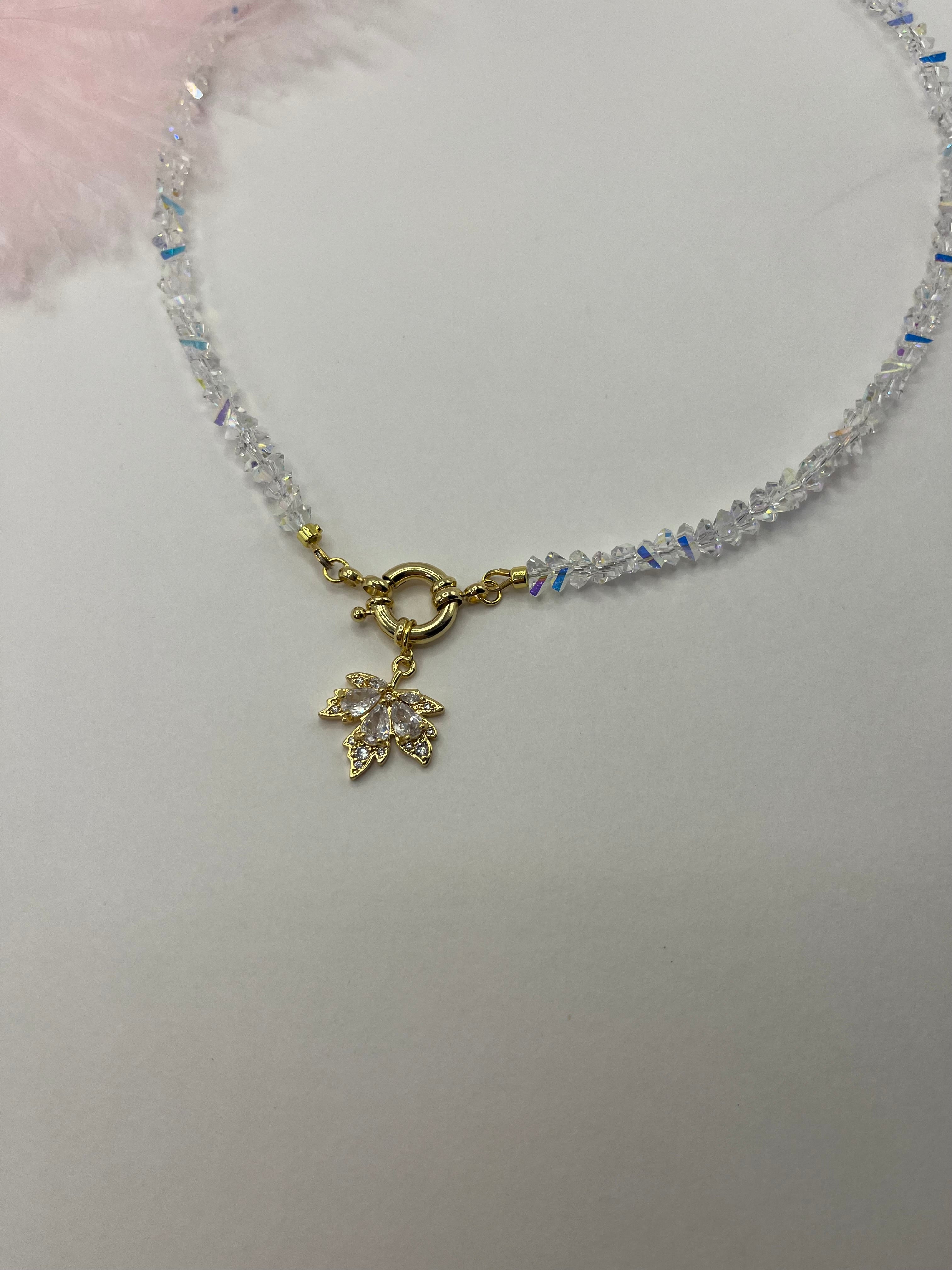 Crystal Glass Bead Choker: 18K Gold Pendant Maple Leaf