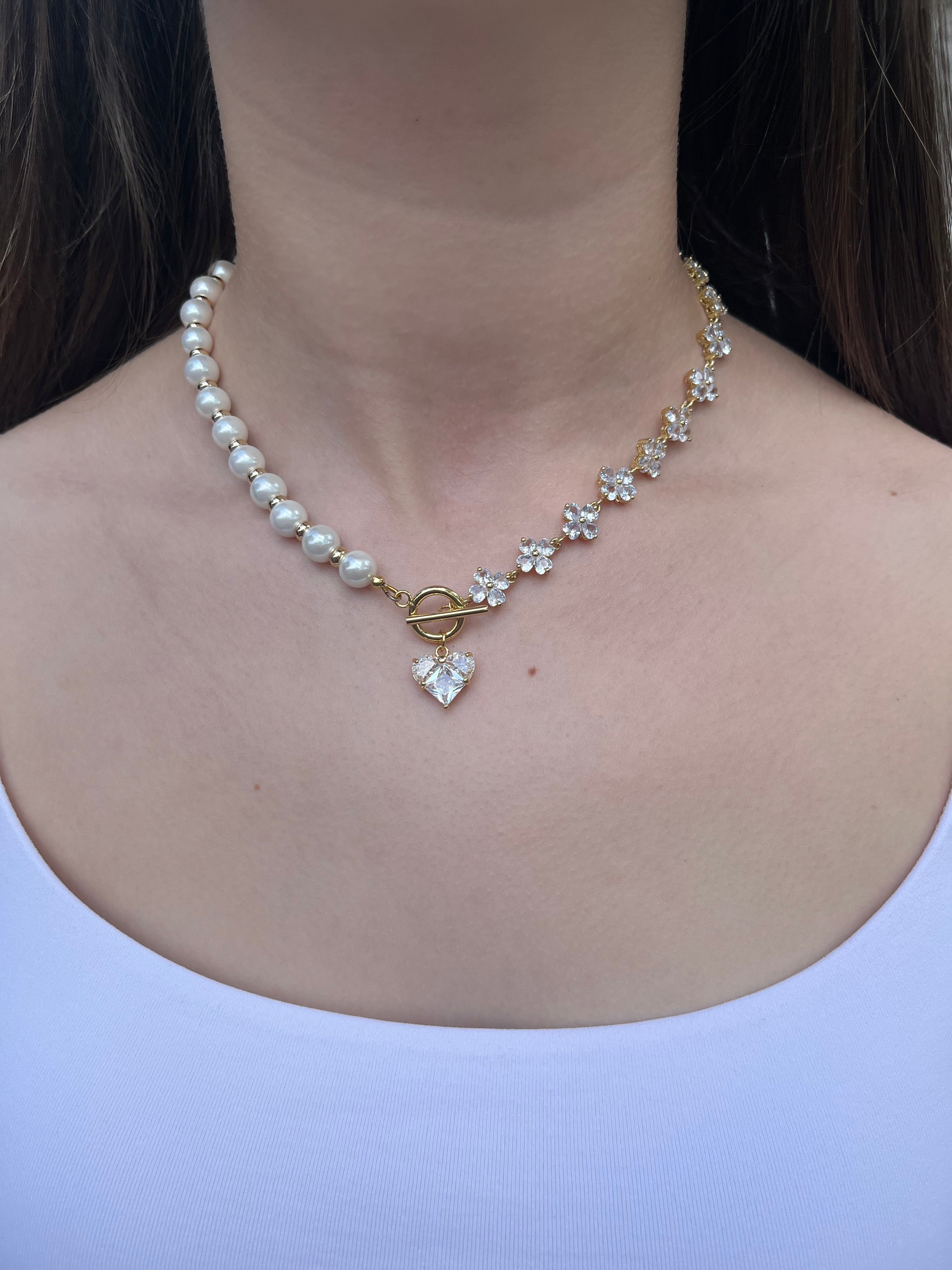Asymmetrical Pearl Necklace with earrings : 18K Gold Plated