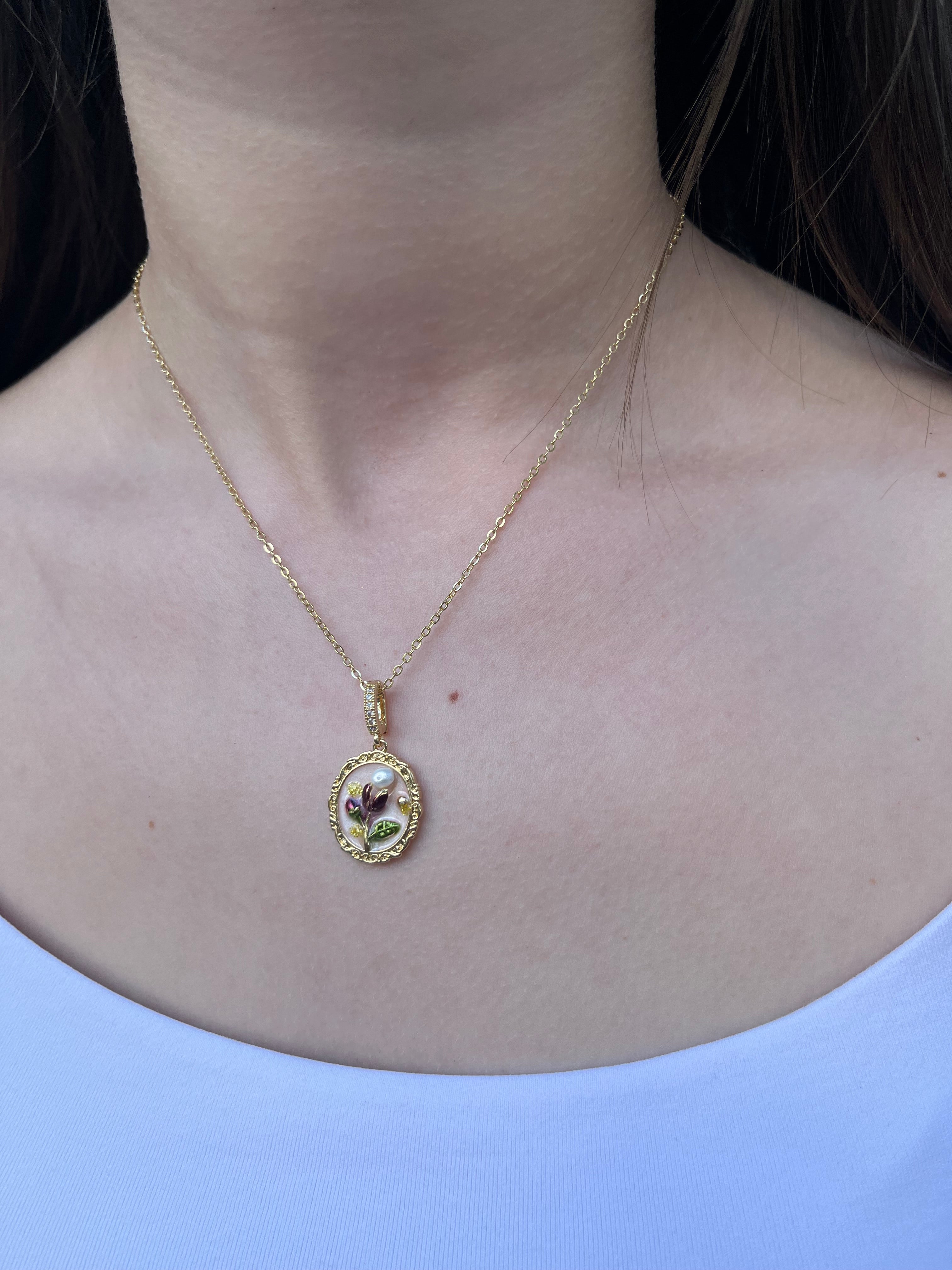 18K Gold Flower Enamel Pearl Pendant Necklace