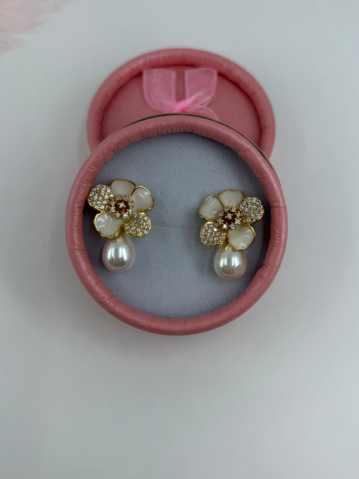 Pearl Flower Drop Earrings, 18K gold plated