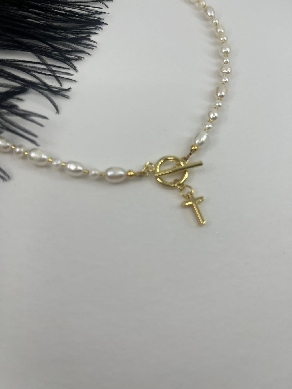 Natural Pearl Choker Necklace with Cross pendant: 18K Gold Plated