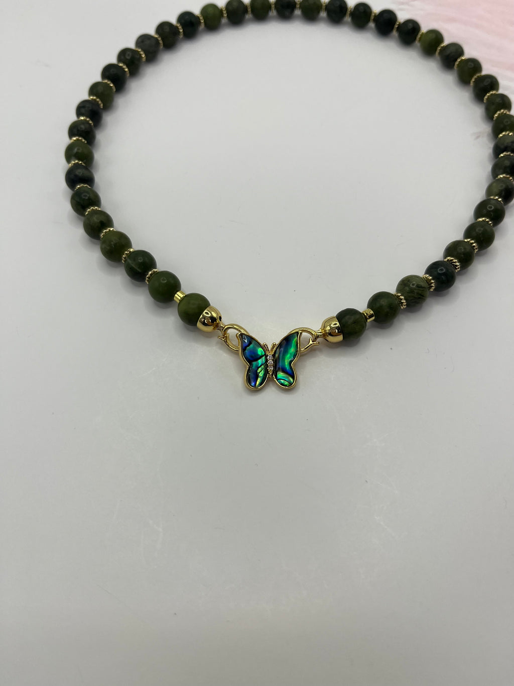 Natural Taiwan Jade Necklace with 18K Gold Butterfly Clasp