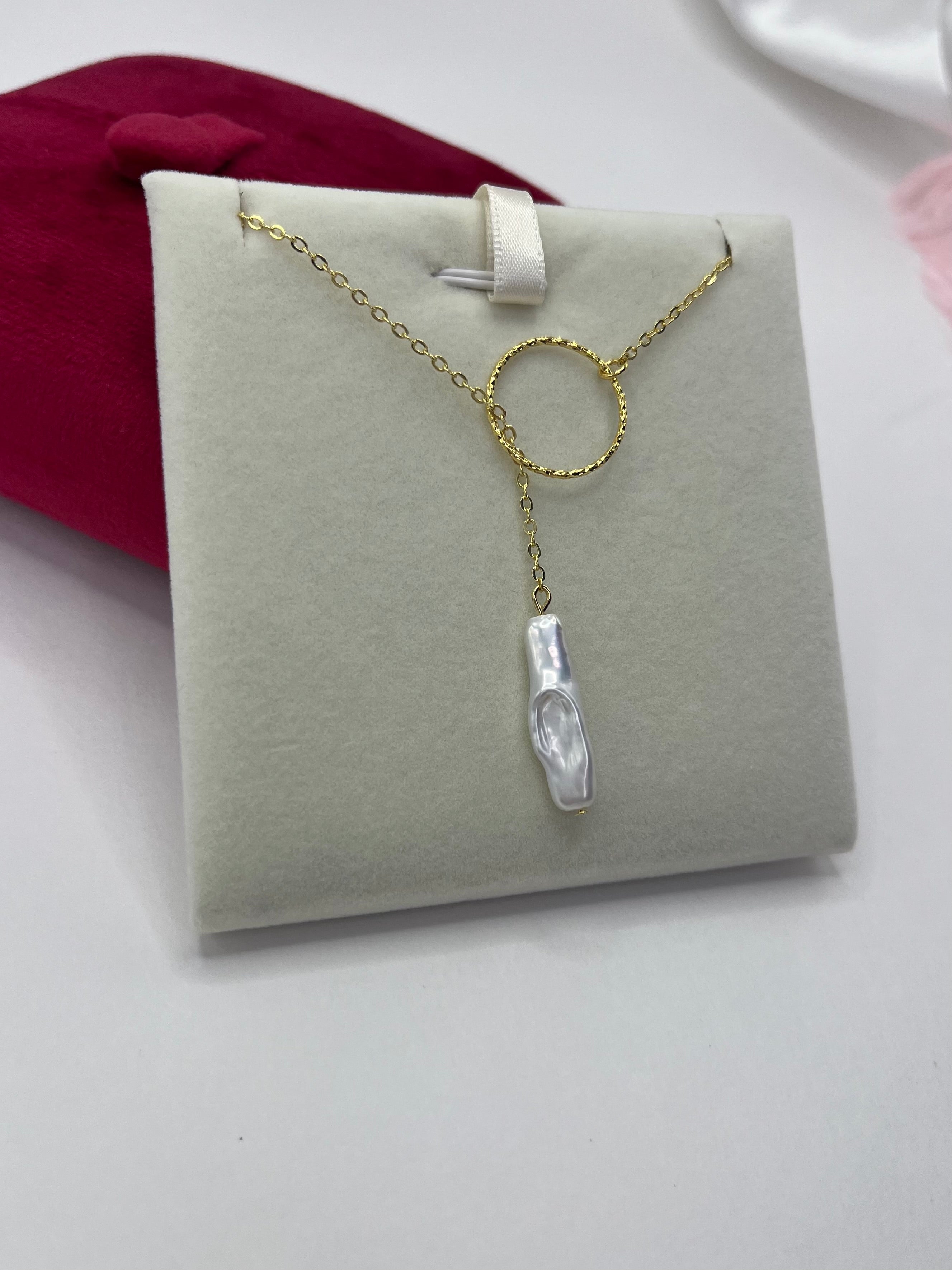 Baroque Pearl Y-Necklace, 18k gold plated