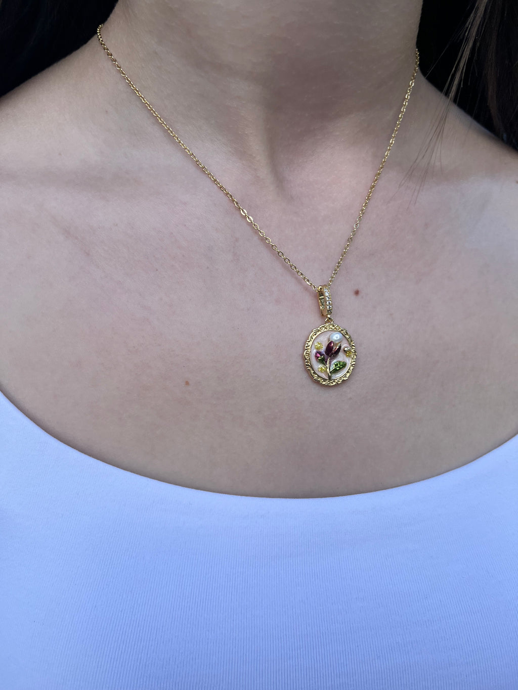 18K Gold Flower Enamel Pearl Pendant Necklace