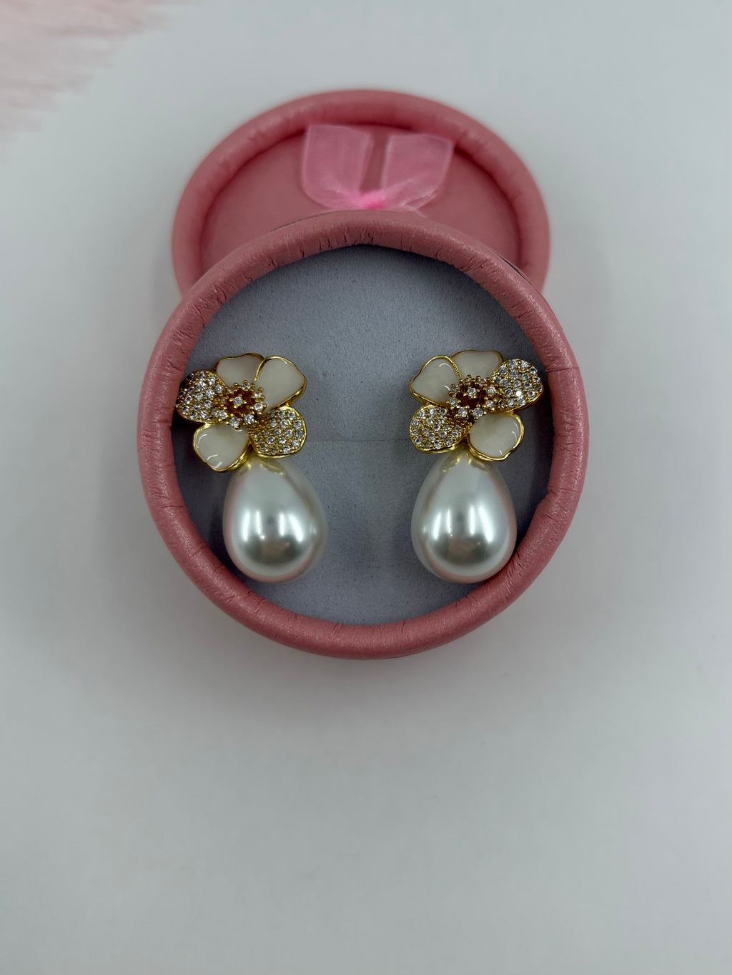 Pearl Flower Drop Earrings, 18K gold plated