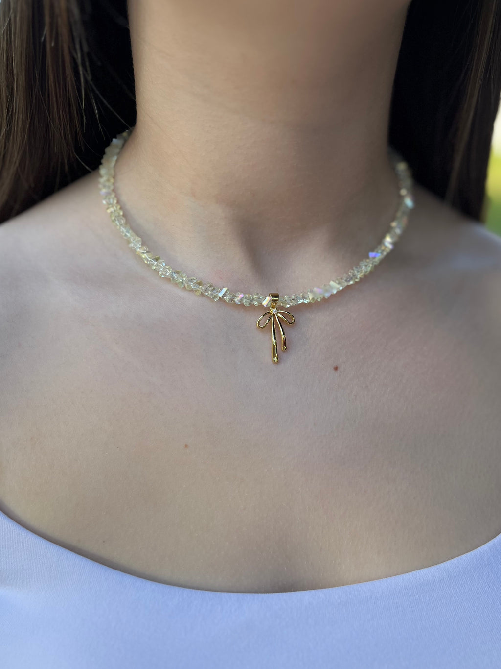 Crystal Glass Bead Choker: 18K Gold Bowknot Pendant