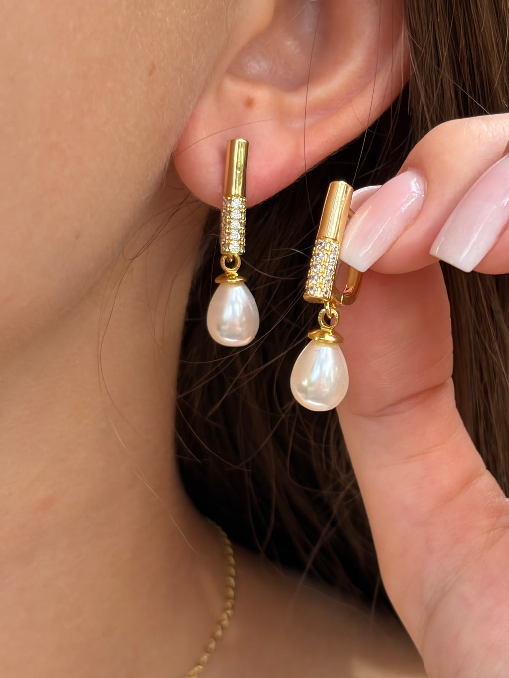 Pearl Drop Zirconia Earrings, 18K gold plated