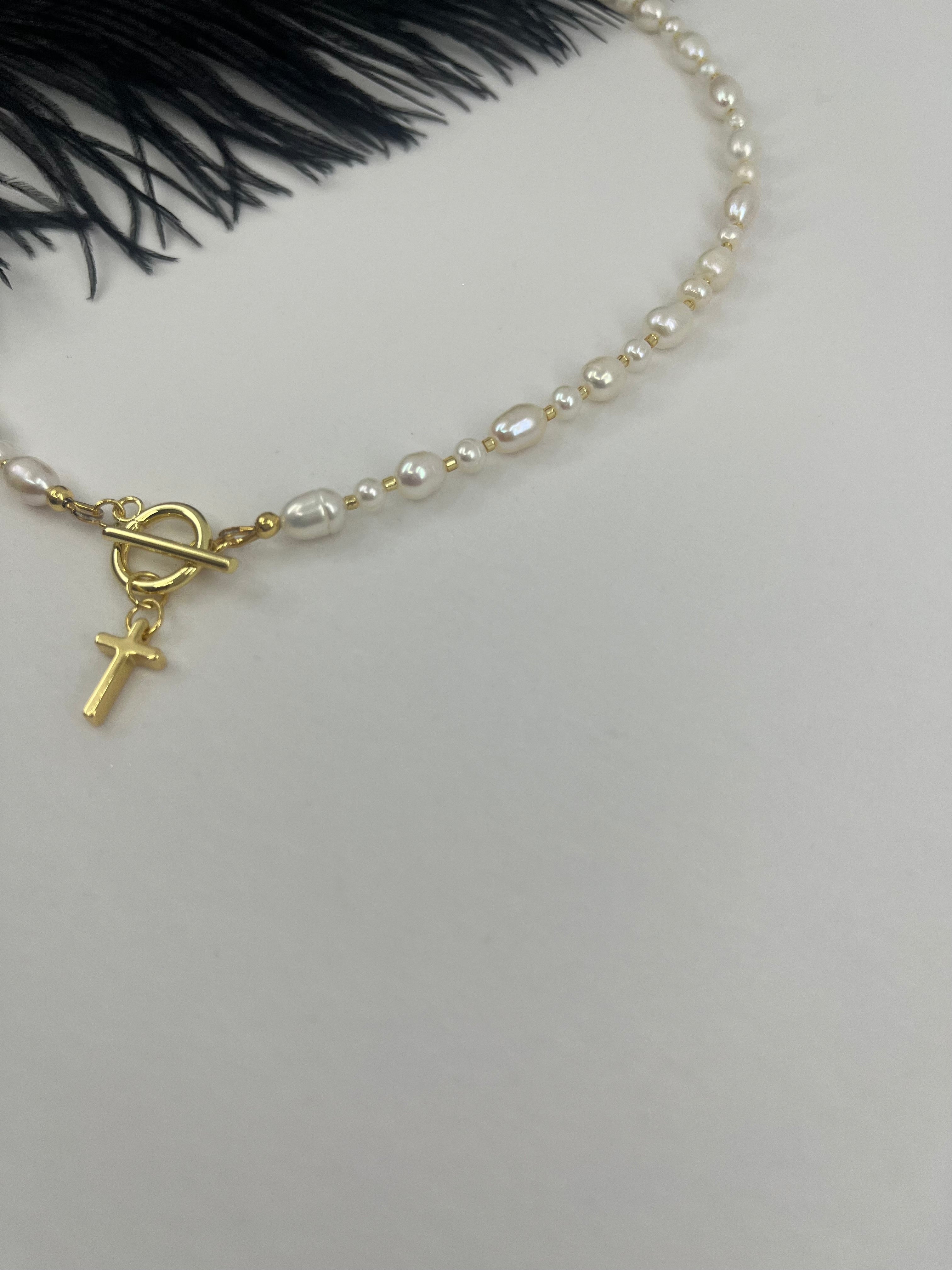 Natural Pearl Choker Necklace with Cross pendant: 18K Gold Plated