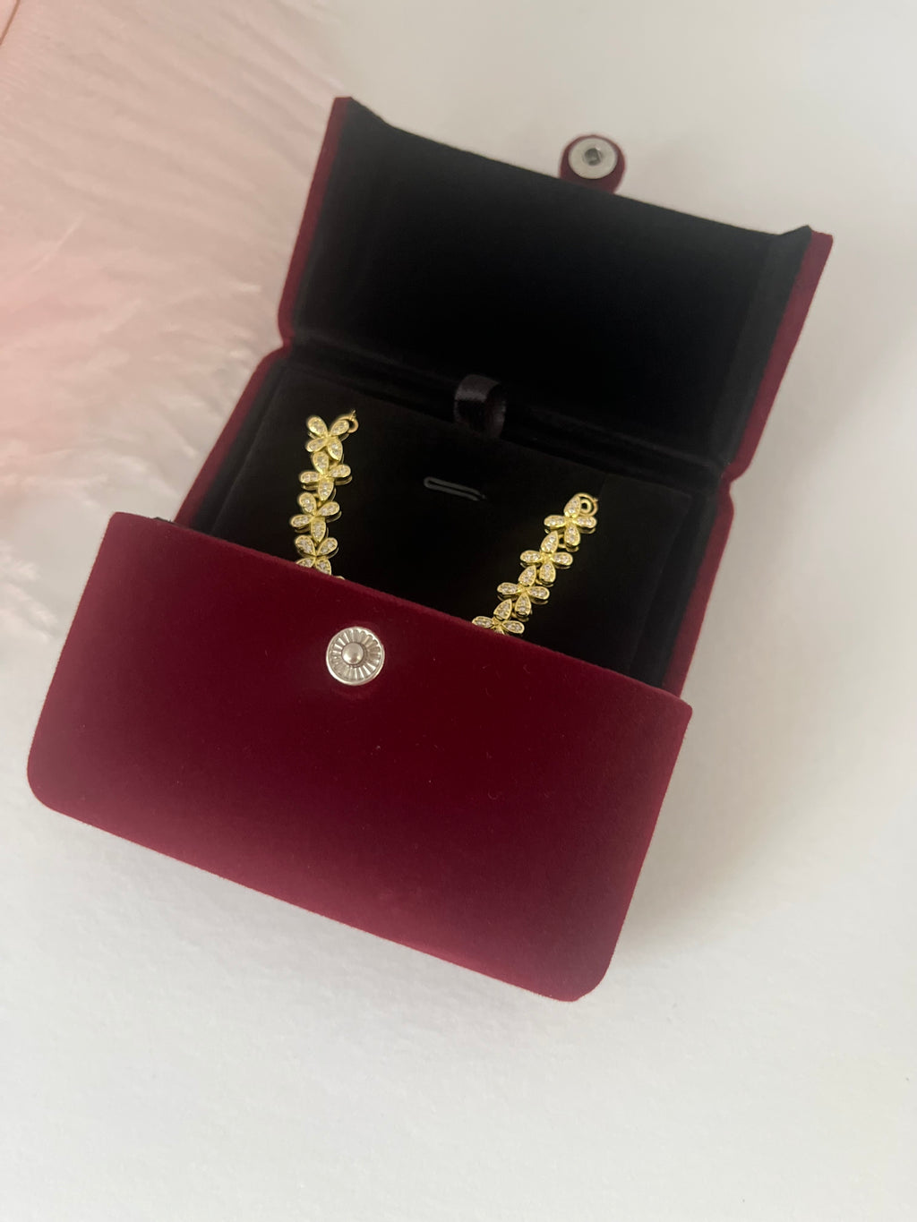 Baroque Pearl and zirconia Y-Necklace, 18k gold plated