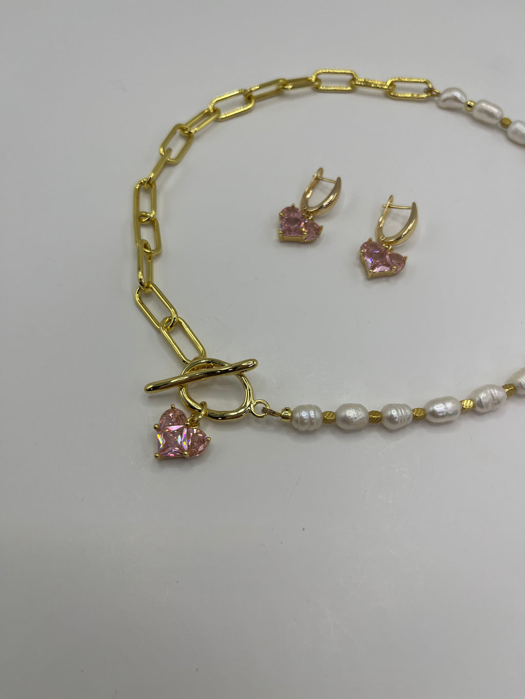 Asymmetrical Pearl Choker Necklace with earrings : 18K Gold Plated