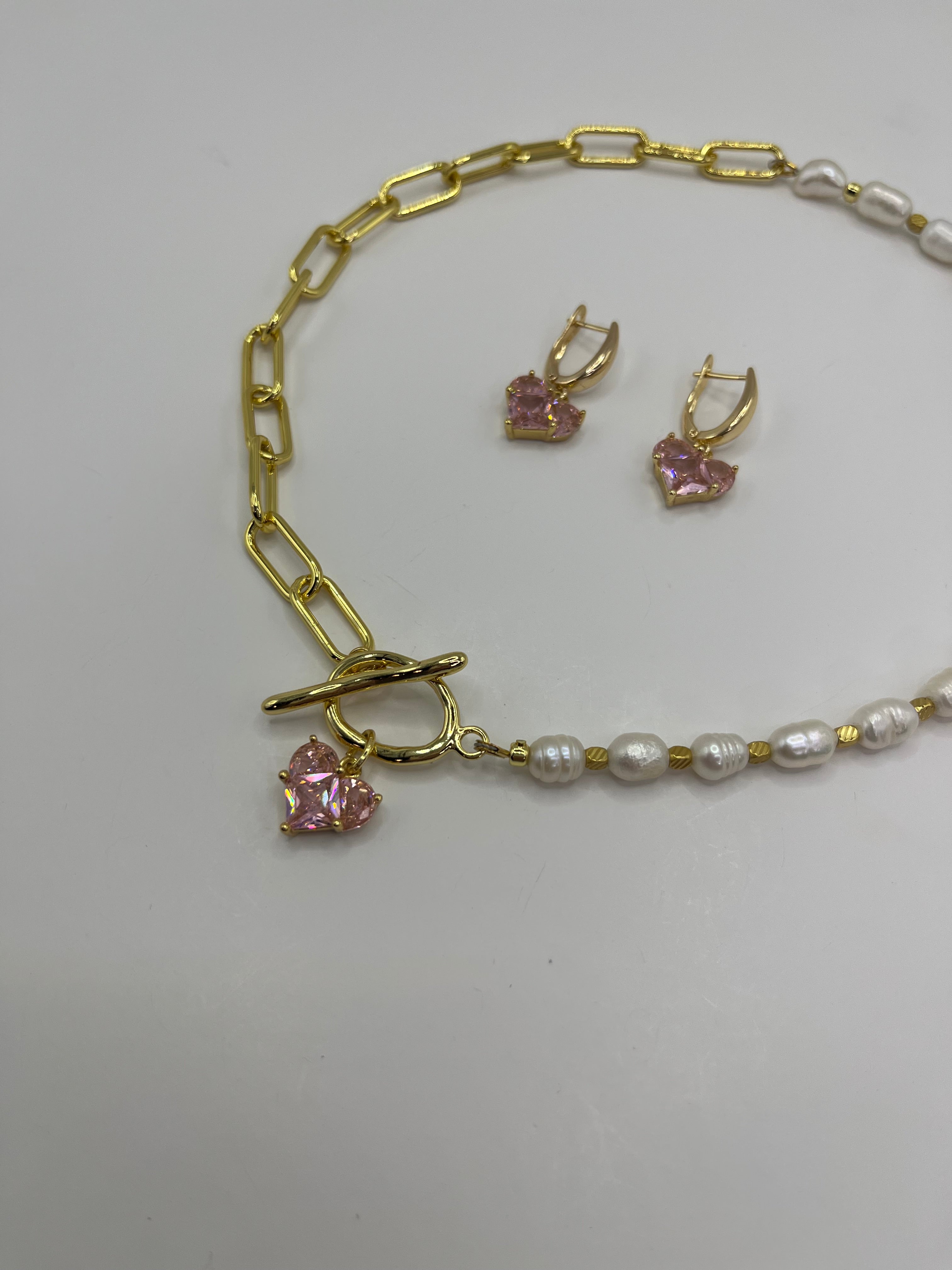 Asymmetrical Pearl Choker Necklace with earrings : 18K Gold Plated