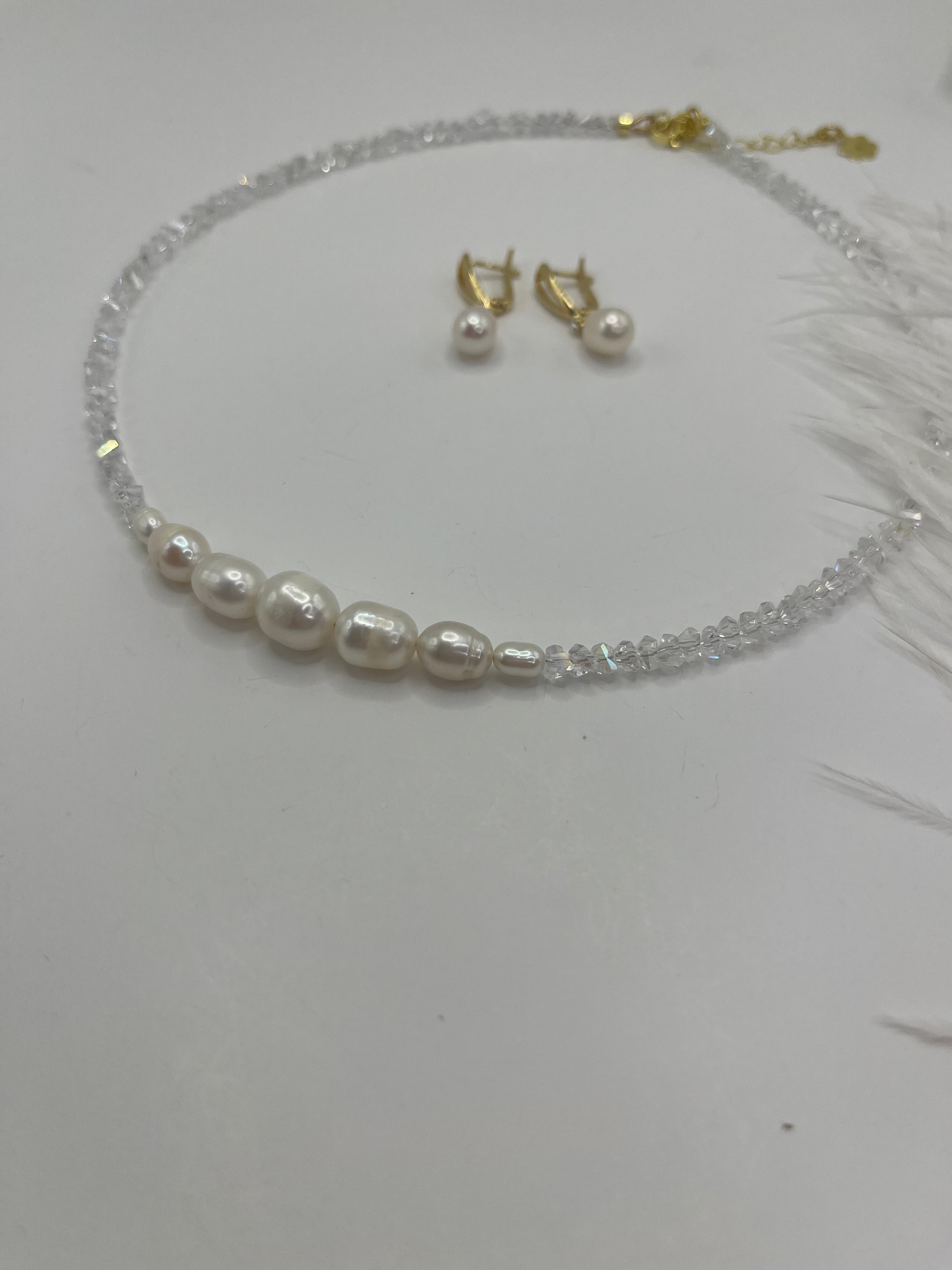 Pearl Choker Necklace with earrings : 18K Gold Plated