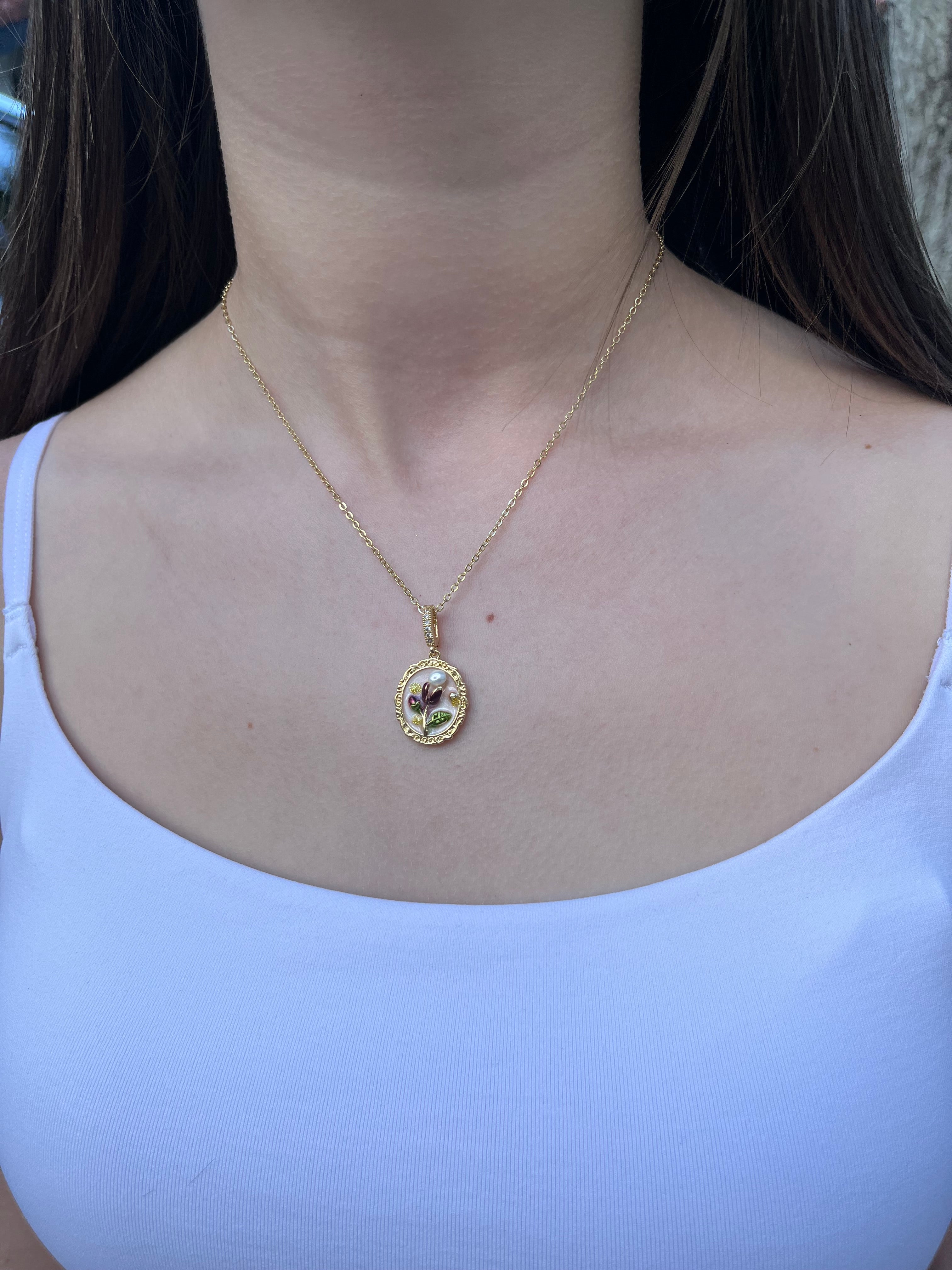 18K Gold Flower Enamel Pearl Pendant Necklace
