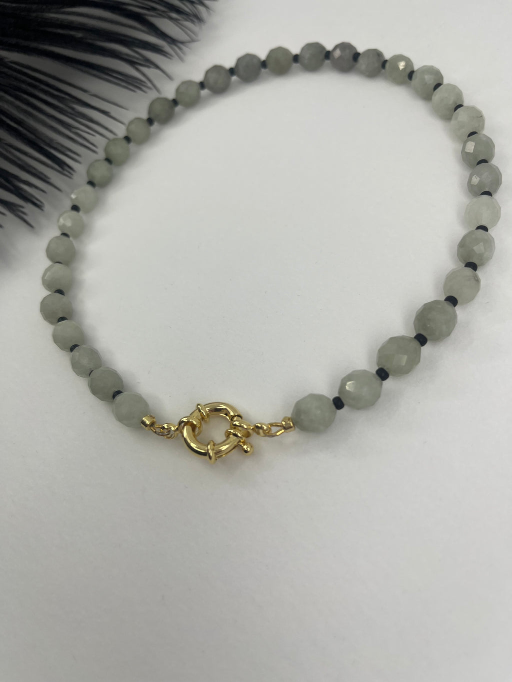 Natural Malaysia Jade Necklace with Gold clasp