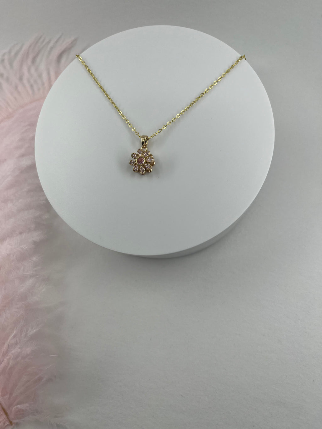 18K Gold Flower Spinner Pendant Necklace