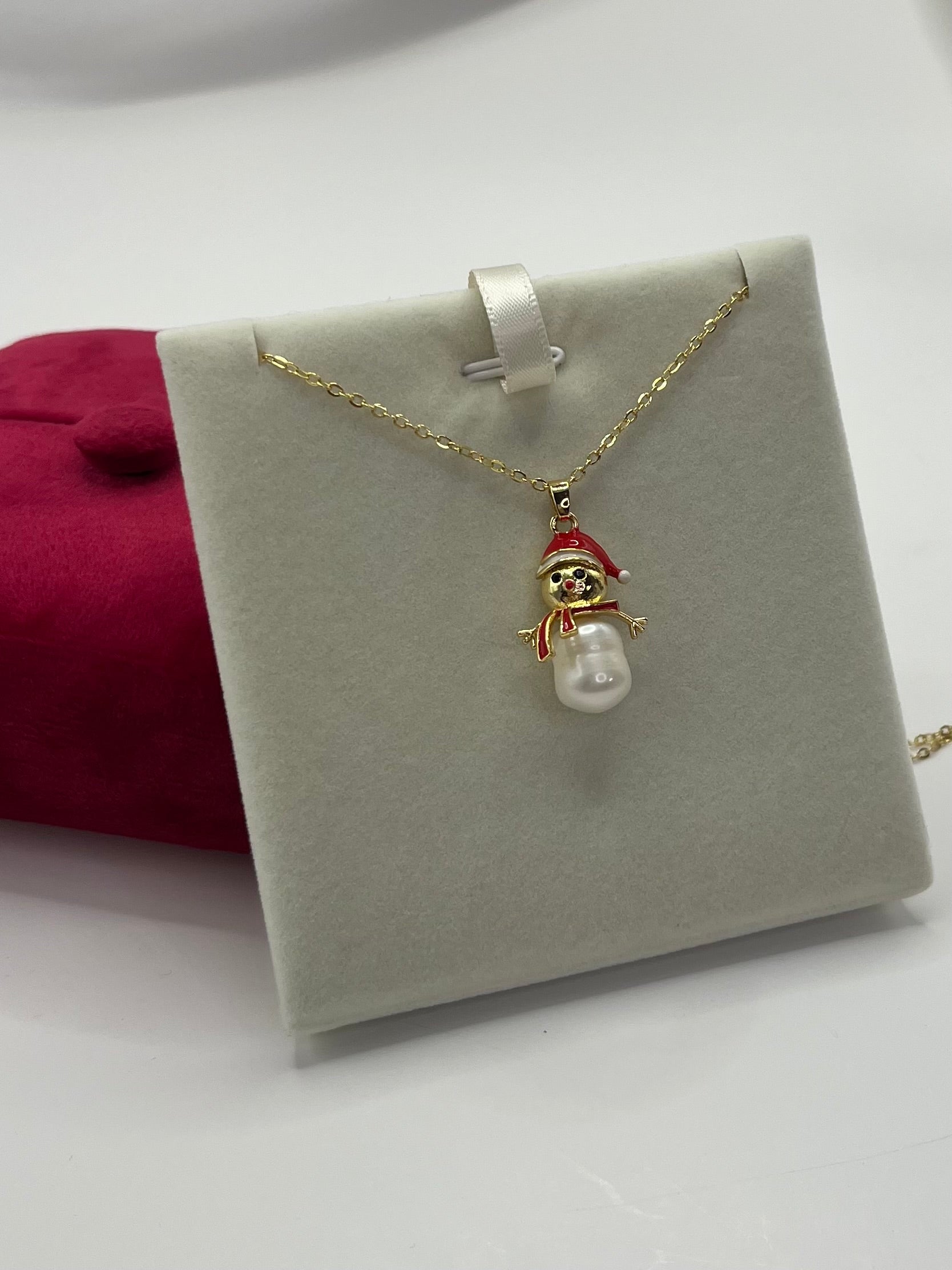 Natural freshwater Pearl Snowman Necklace: 18K Gold Plated Christmas Pendant
, including velvet box