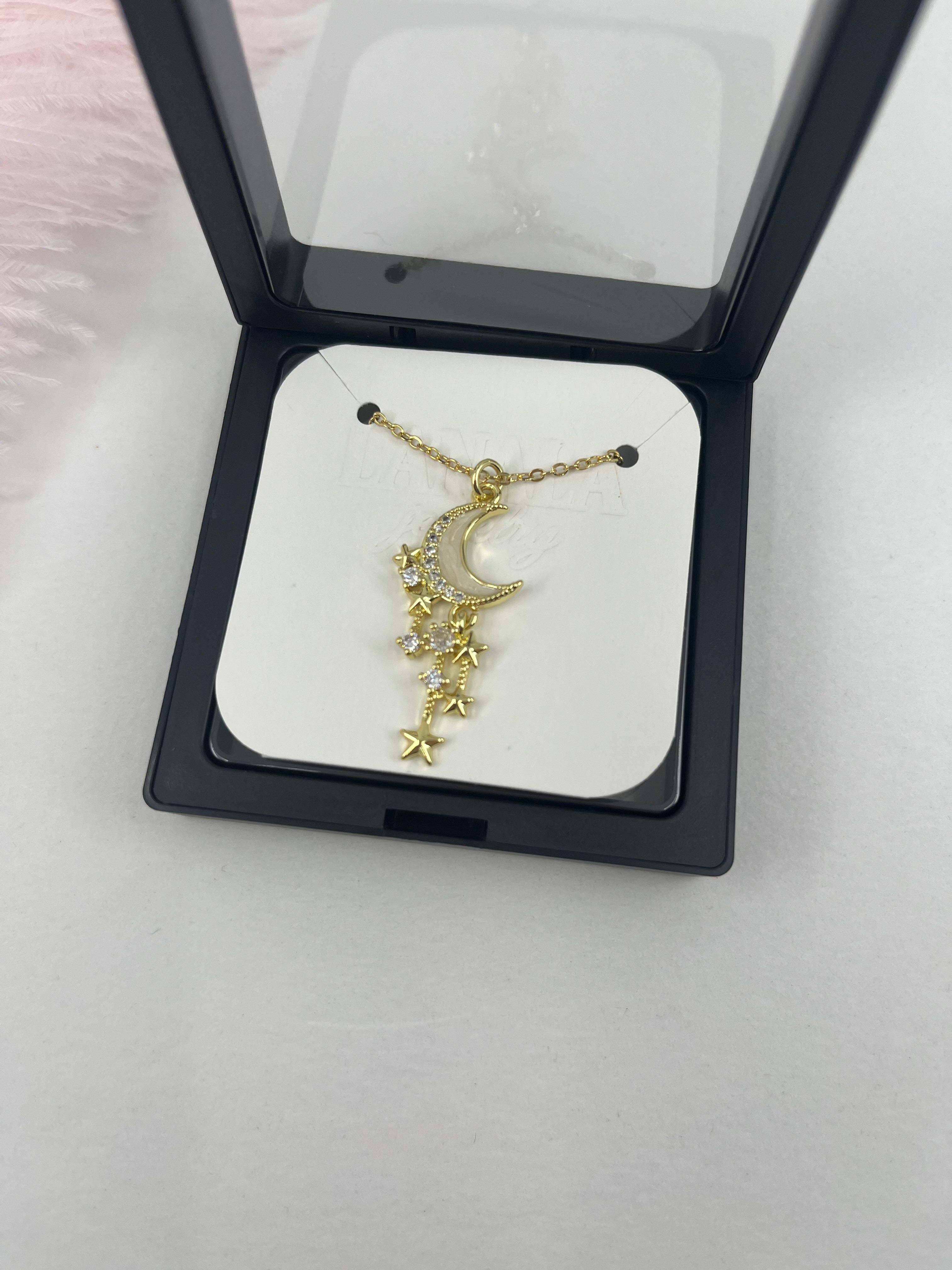 Choker necklace with zirconia moon star pendants: 18K Gold Plated