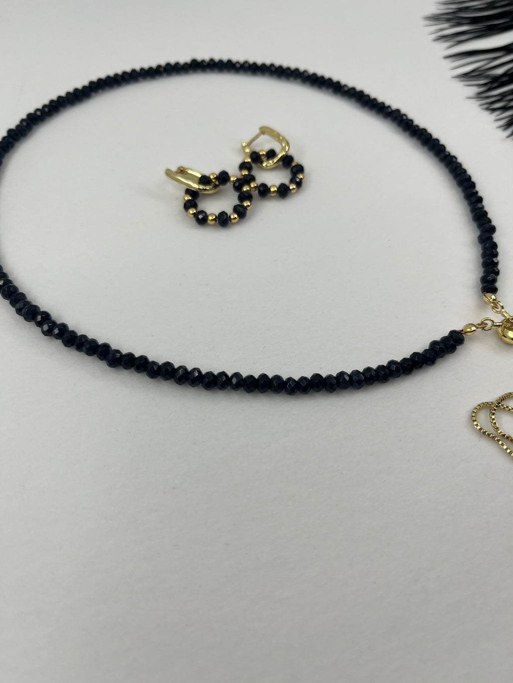 Set: Natural Malaysia Jade Y-Necklace & Earrings, Dark Blue
