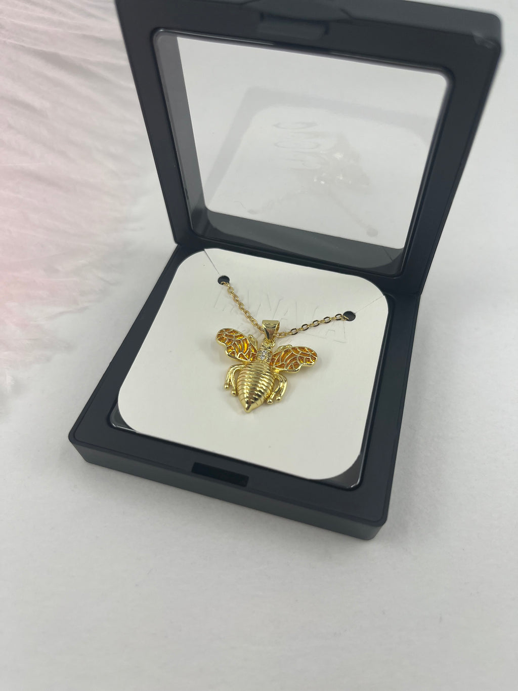 Bee choker necklace, 18k gold plated