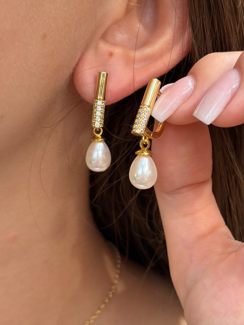 Pearl Drop Zirconia Earrings, 18K gold plated