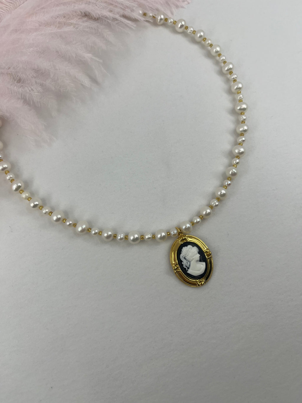 Pearl Necklace with cameo pendant: 18K Gold Plated