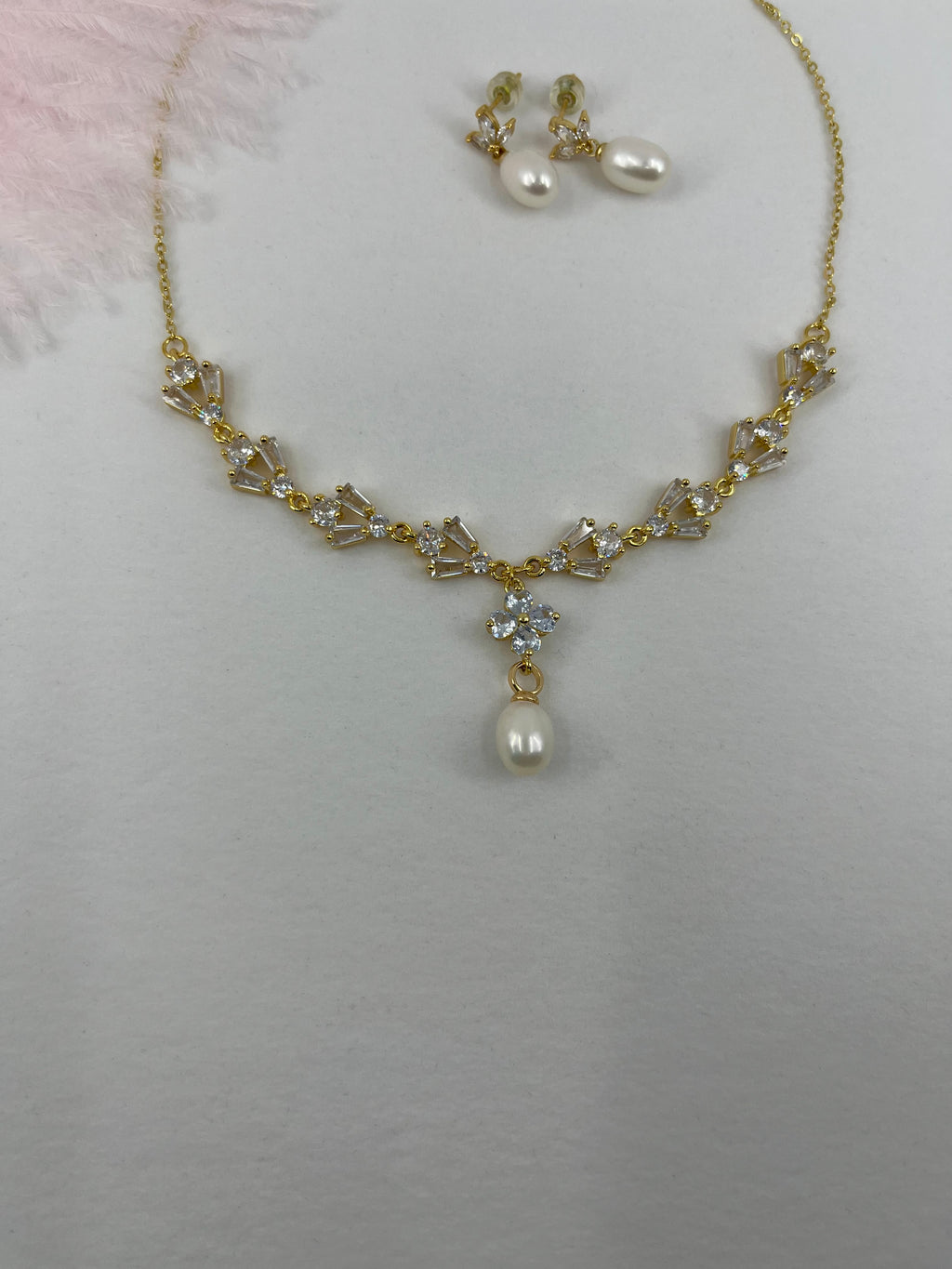 Natural Pearl & Zirconia Necklace with Earrings – 18K Gold Plated, Gift Box