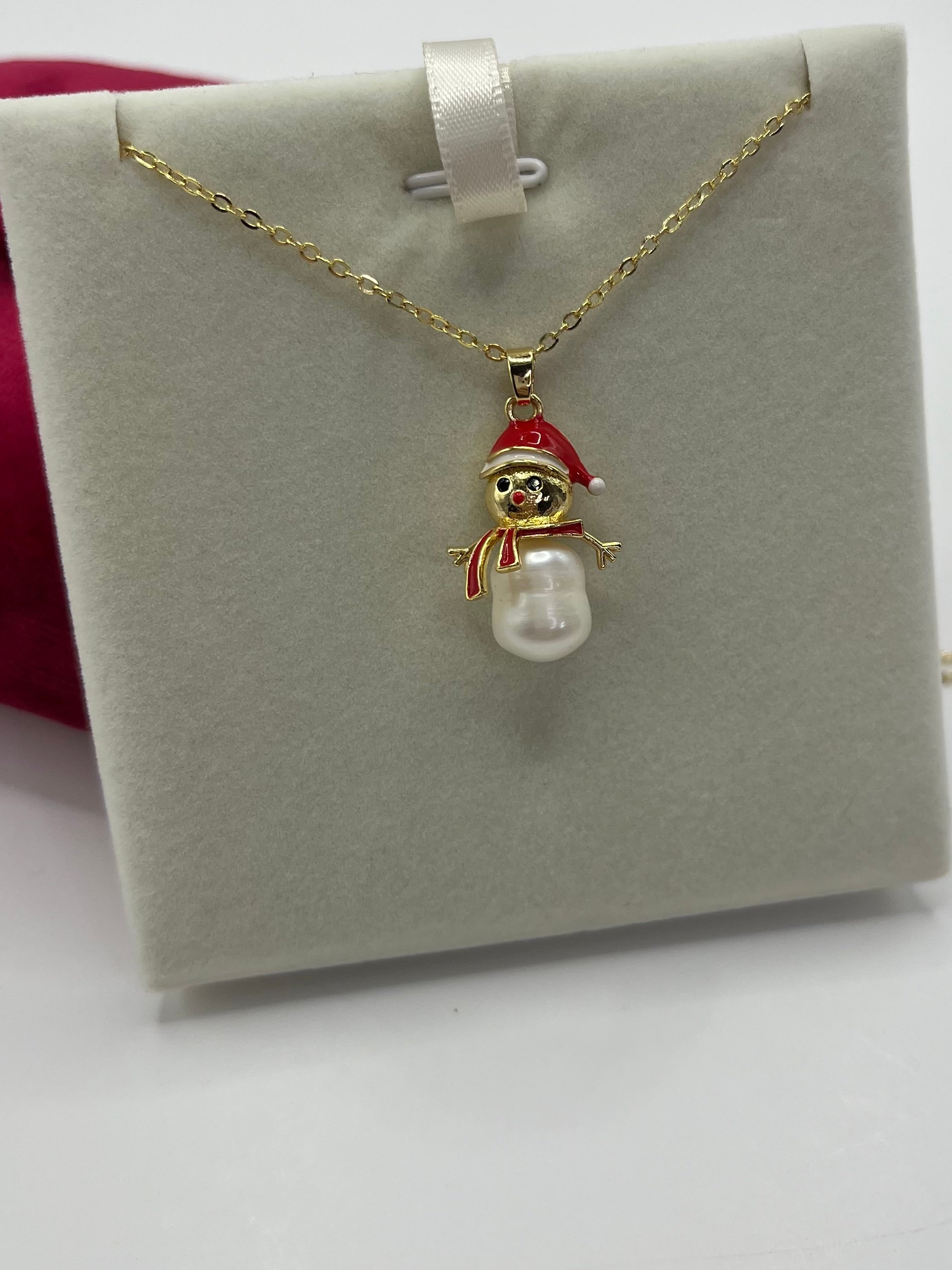 Natural freshwater Pearl Snowman Necklace: 18K Gold Plated Christmas Pendant
, including velvet box