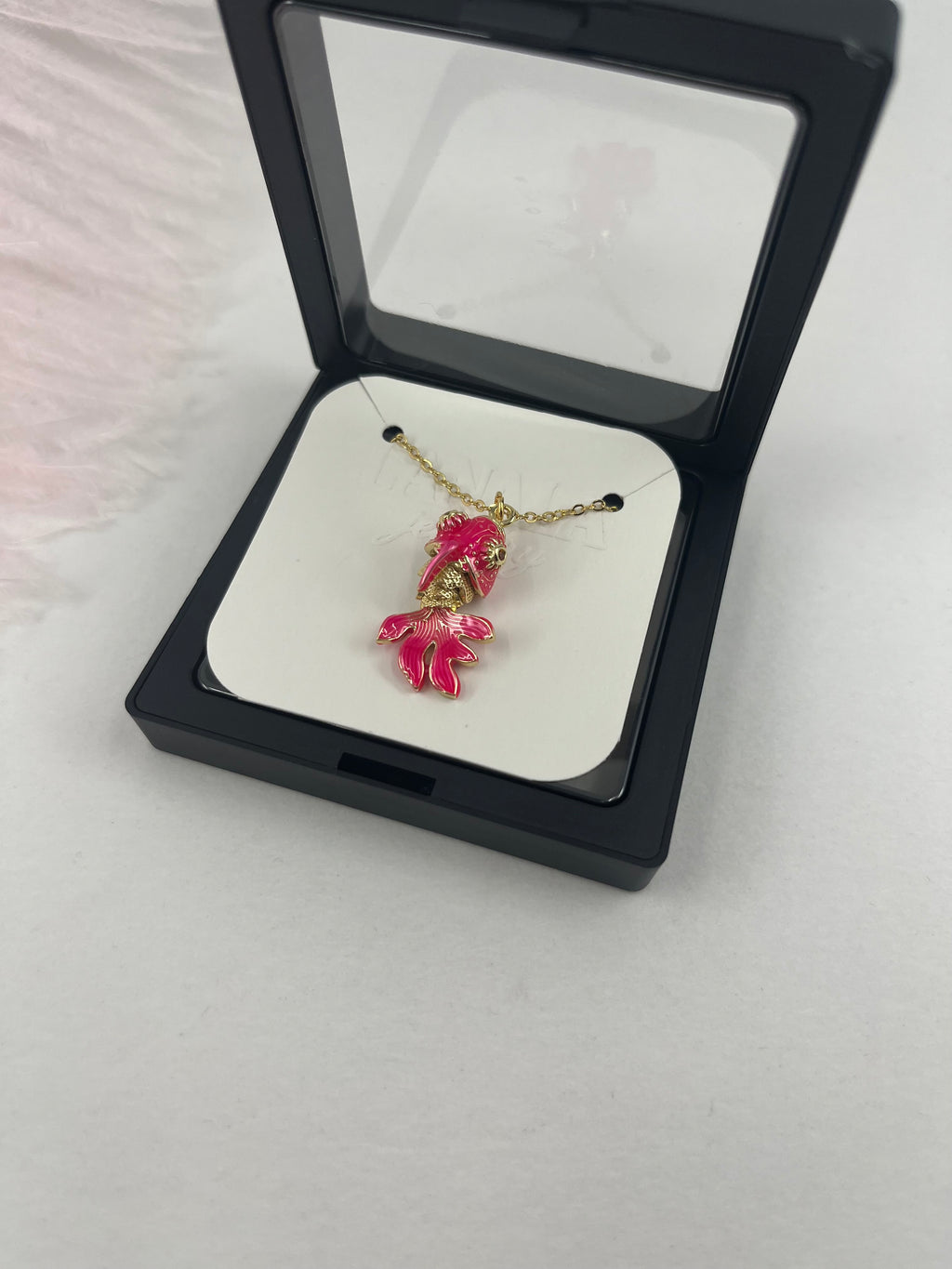 Fish enamel choker necklace, 18k gold plated