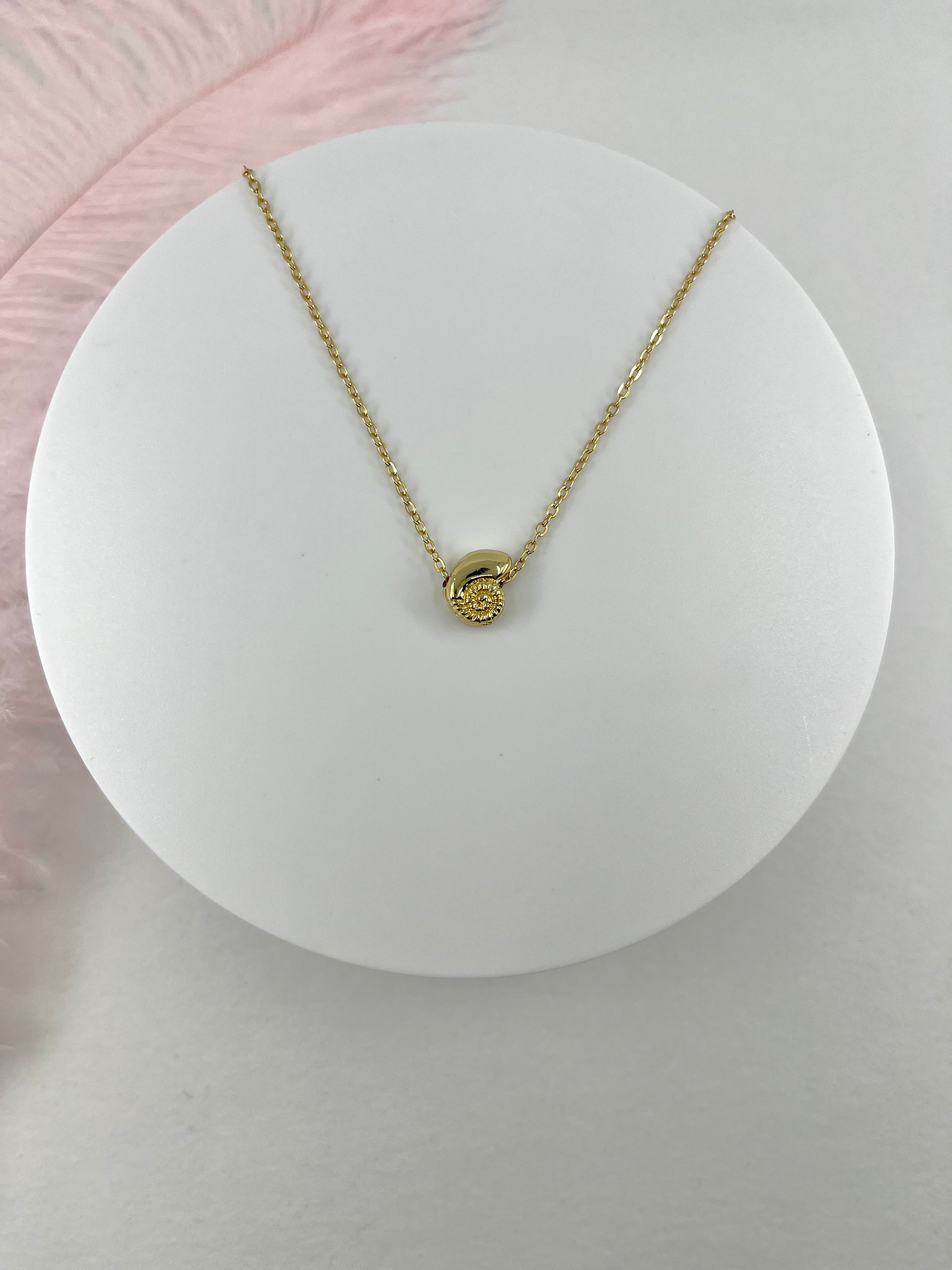 Necklace with 14K Gold shell pendant